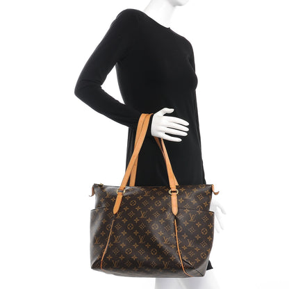 Louis Vuitton Monogram Totally MM 2 of 10