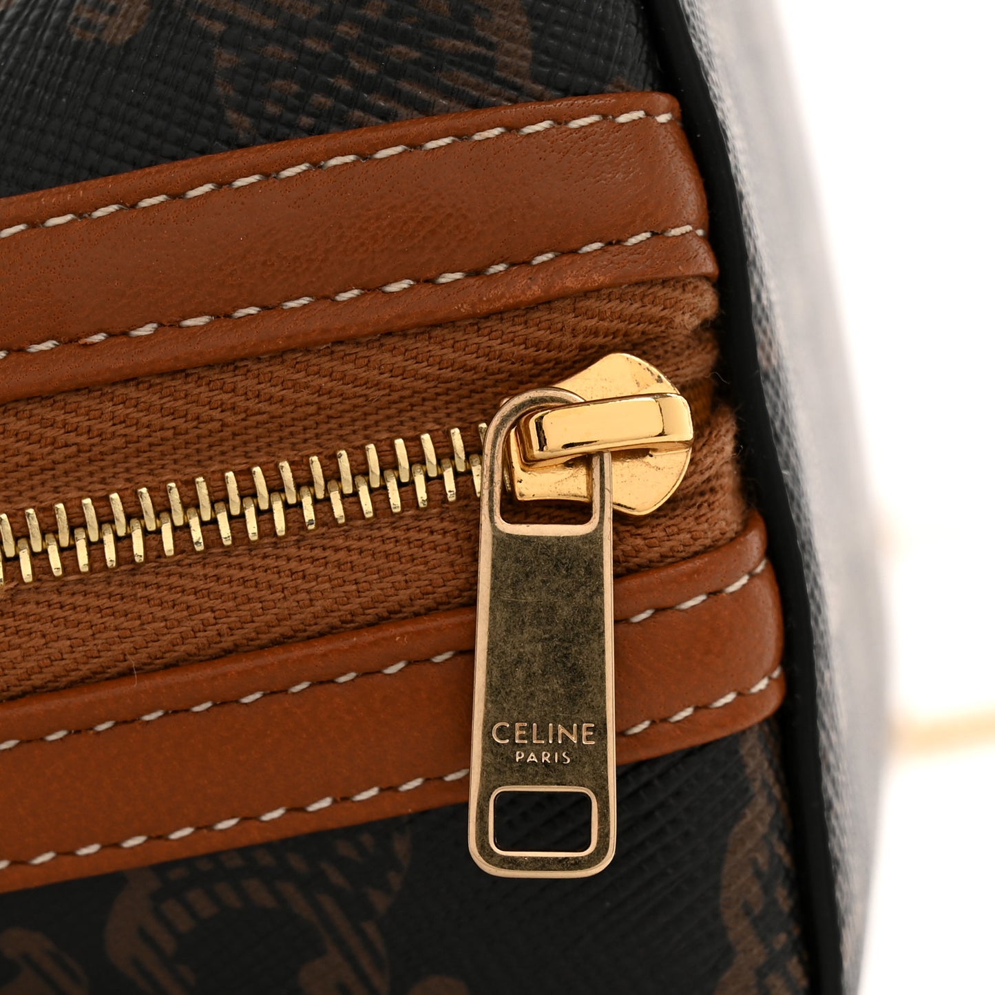 Triomphe Canvas Lambskin Clutch On Chain Tan
