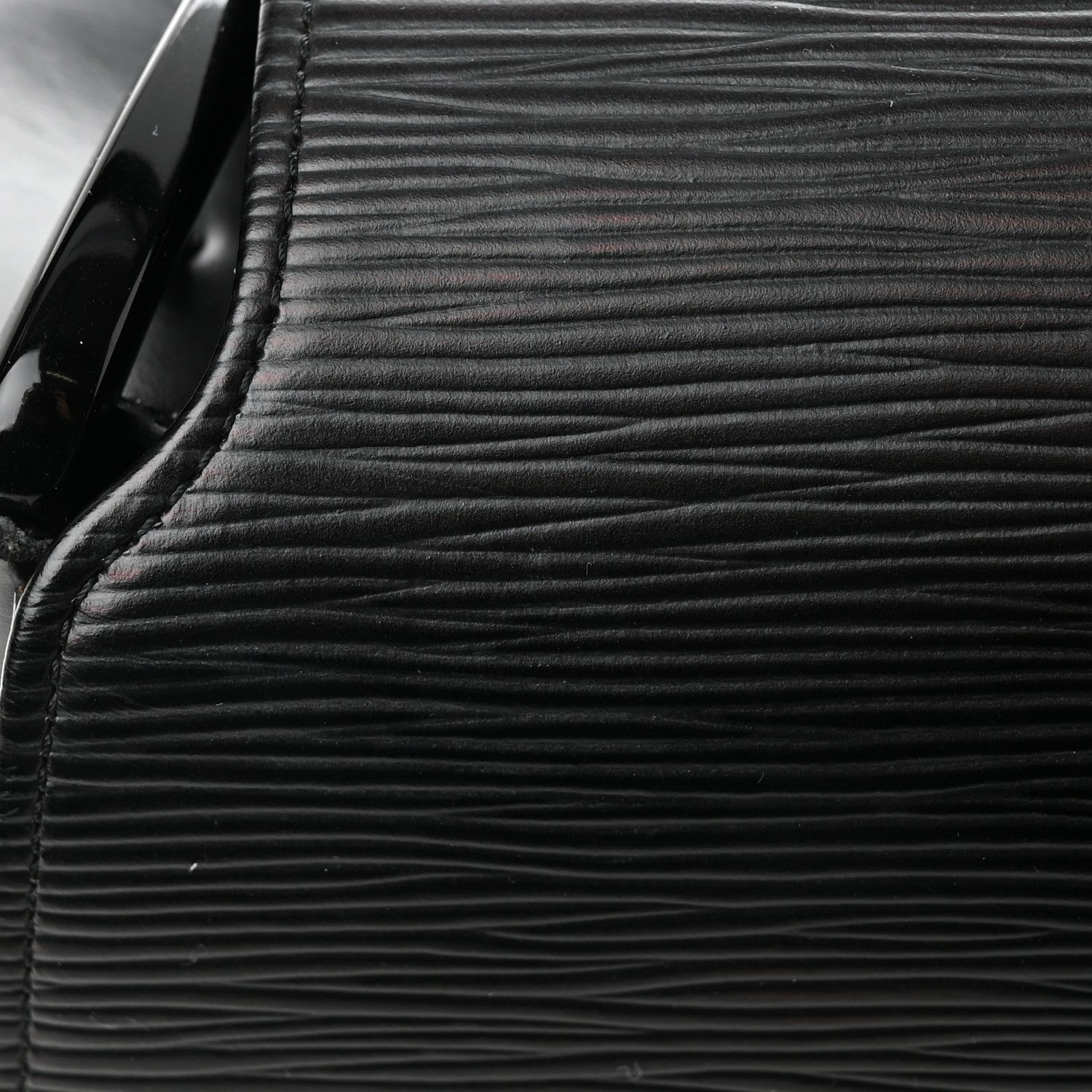 Louis Vuitton Epi Nocturne GM Black 13 of 14