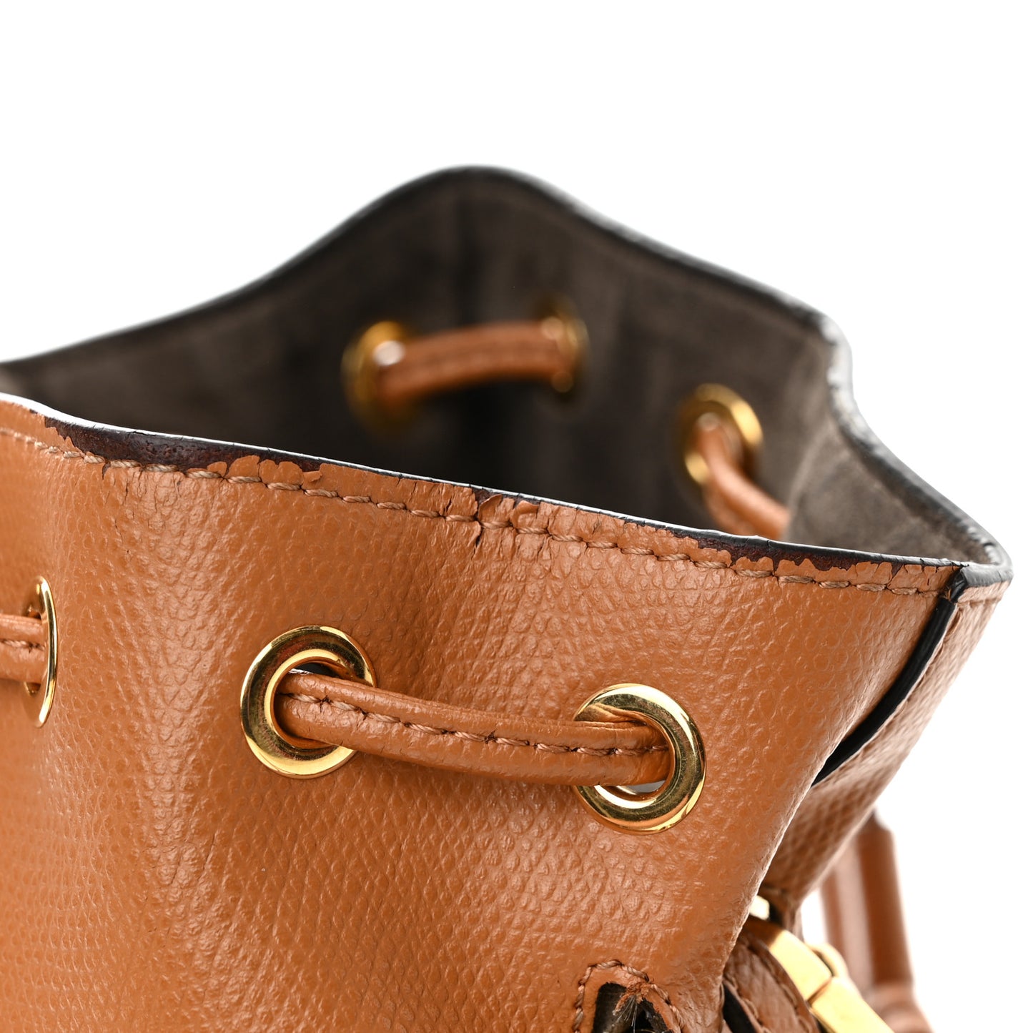 Vitello Cruise F is Fendi Mini Mon Tresor Bucket Bag Nocciola