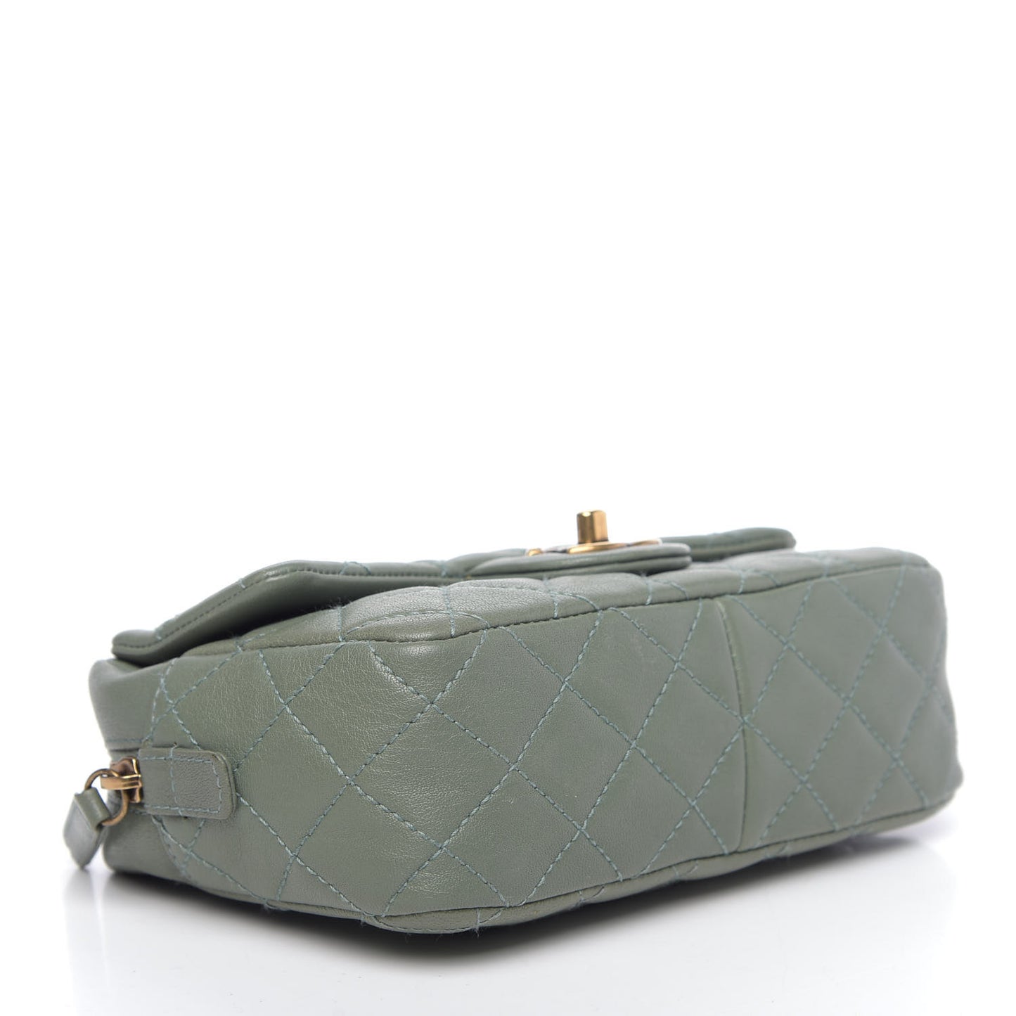 Sheepskin Quilted Trapezio Camera Case Green