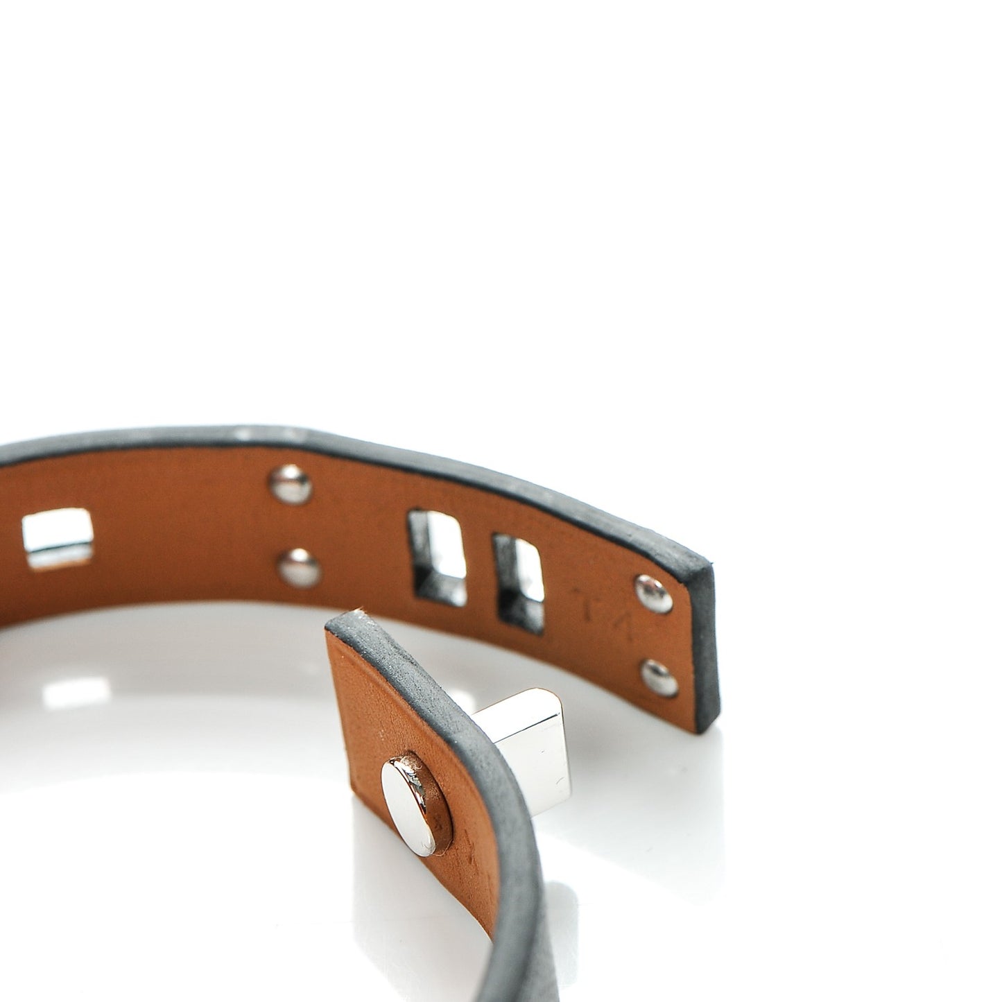 Swift Mini Dog Perforated Square Bracelet T4 Black