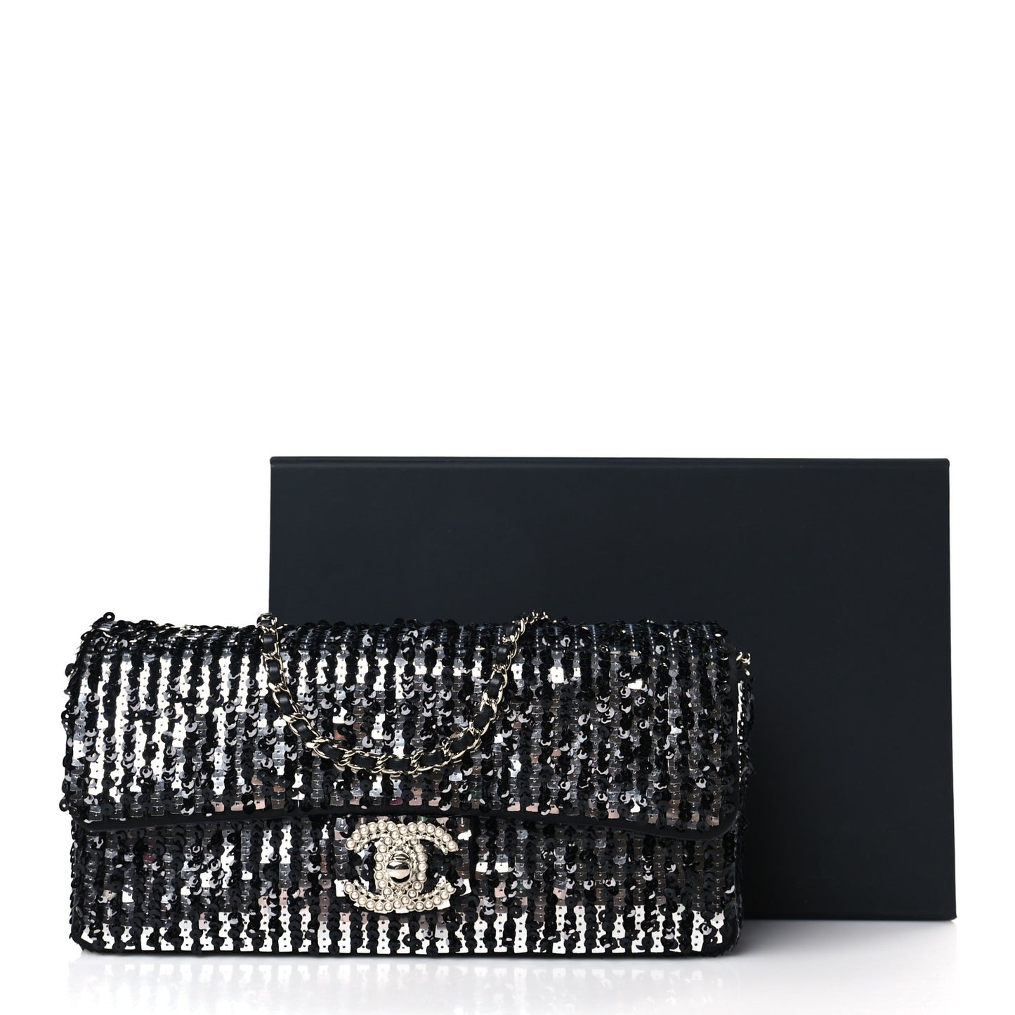 Sequin Quilted Pearl CC Flap Clutch Black