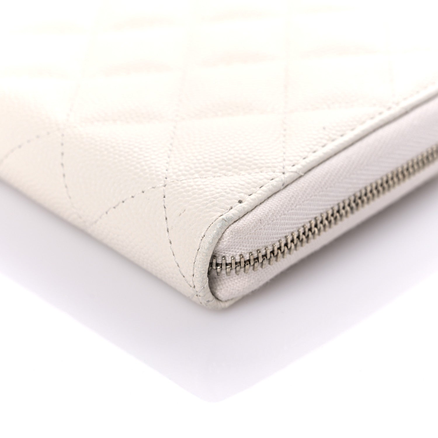 Chanel Caviar Quilted Large Gusset Zip Around Wallet White 10 of 17