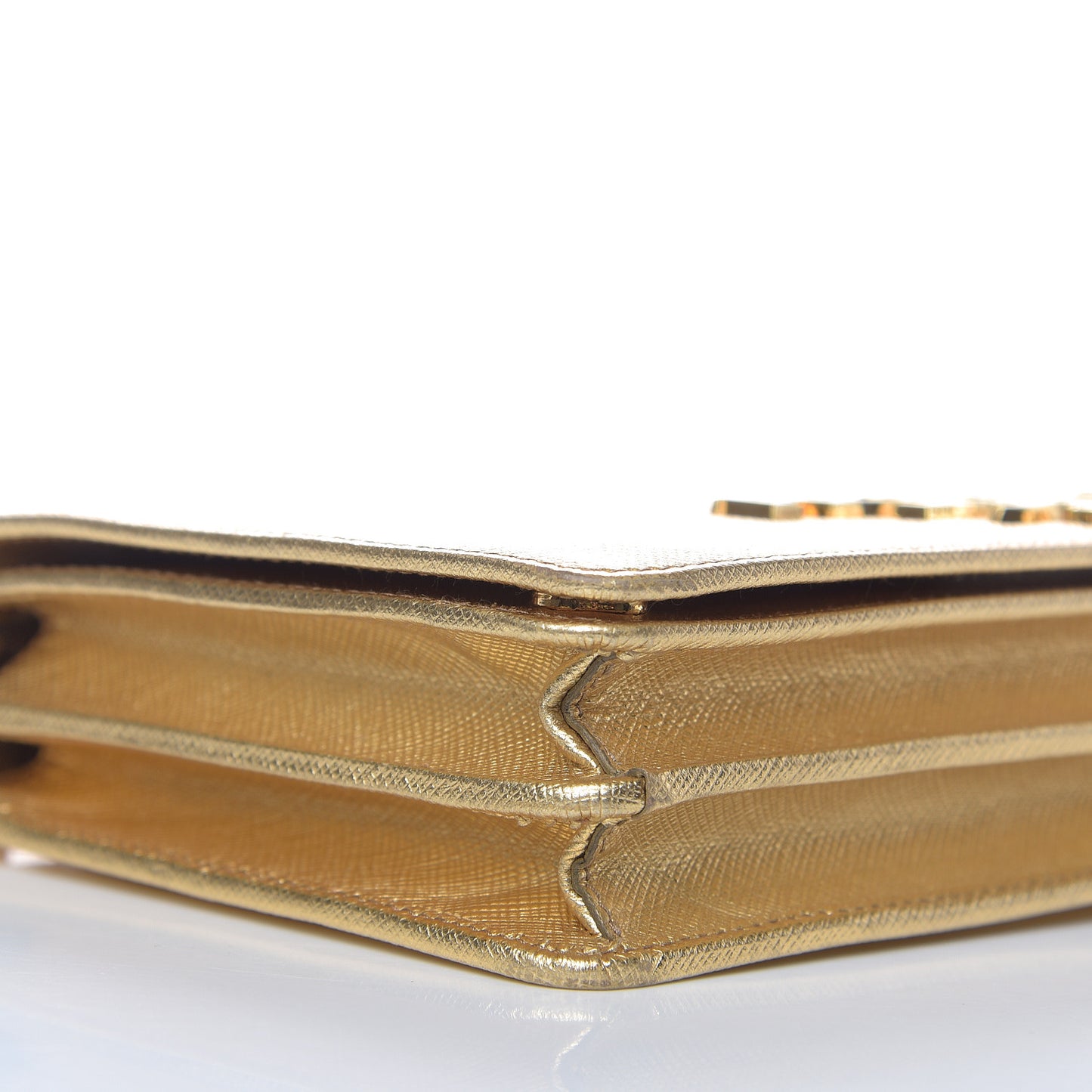 Metallic Saffiano Lux Chain Wallet Platino