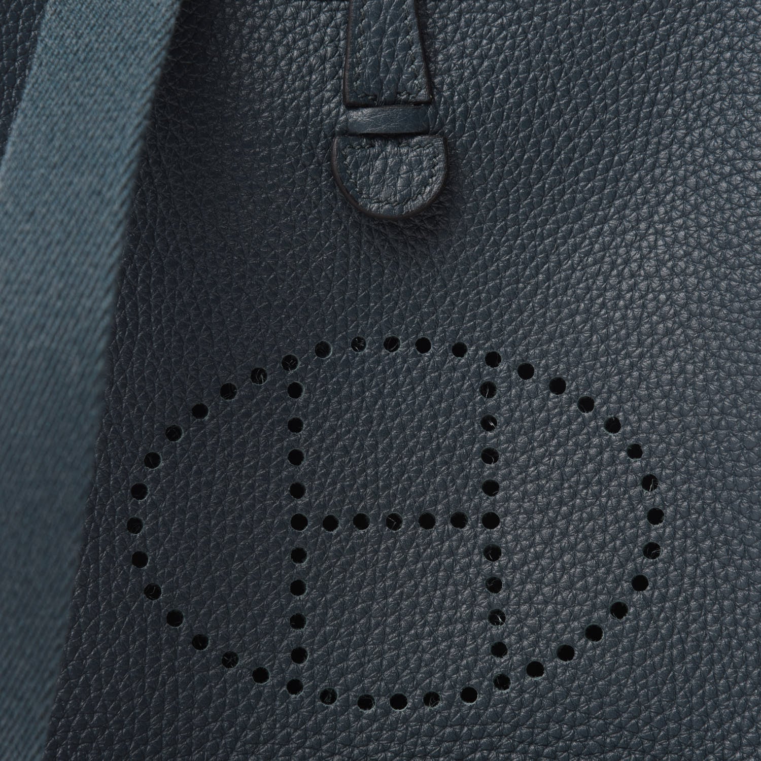 Hermes Taurillon Clemence Amazone Evelyne TPM Vert Cypress 10 of 11