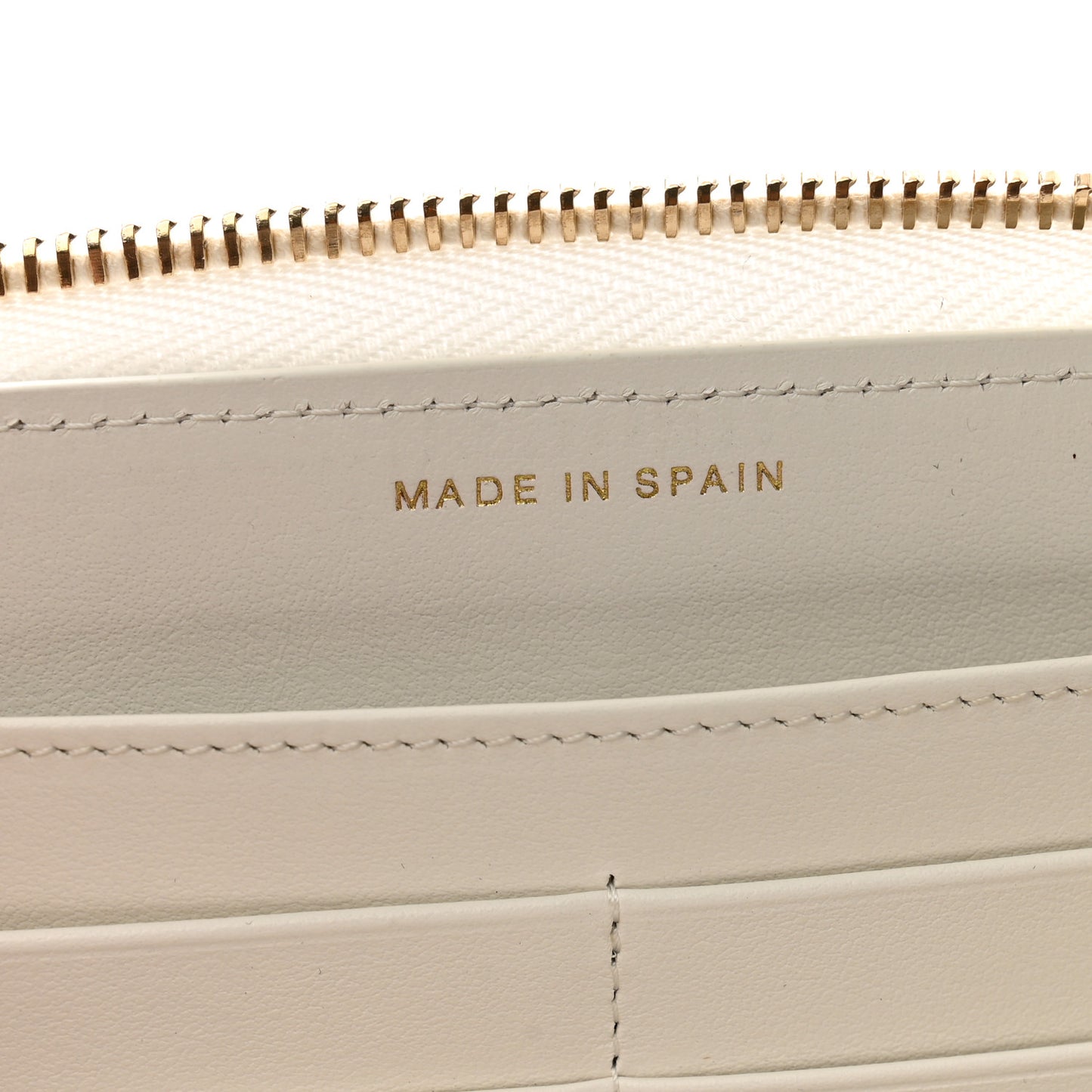 Shiny Goatskin Quilted 19 Long Zipped Around Wallet White