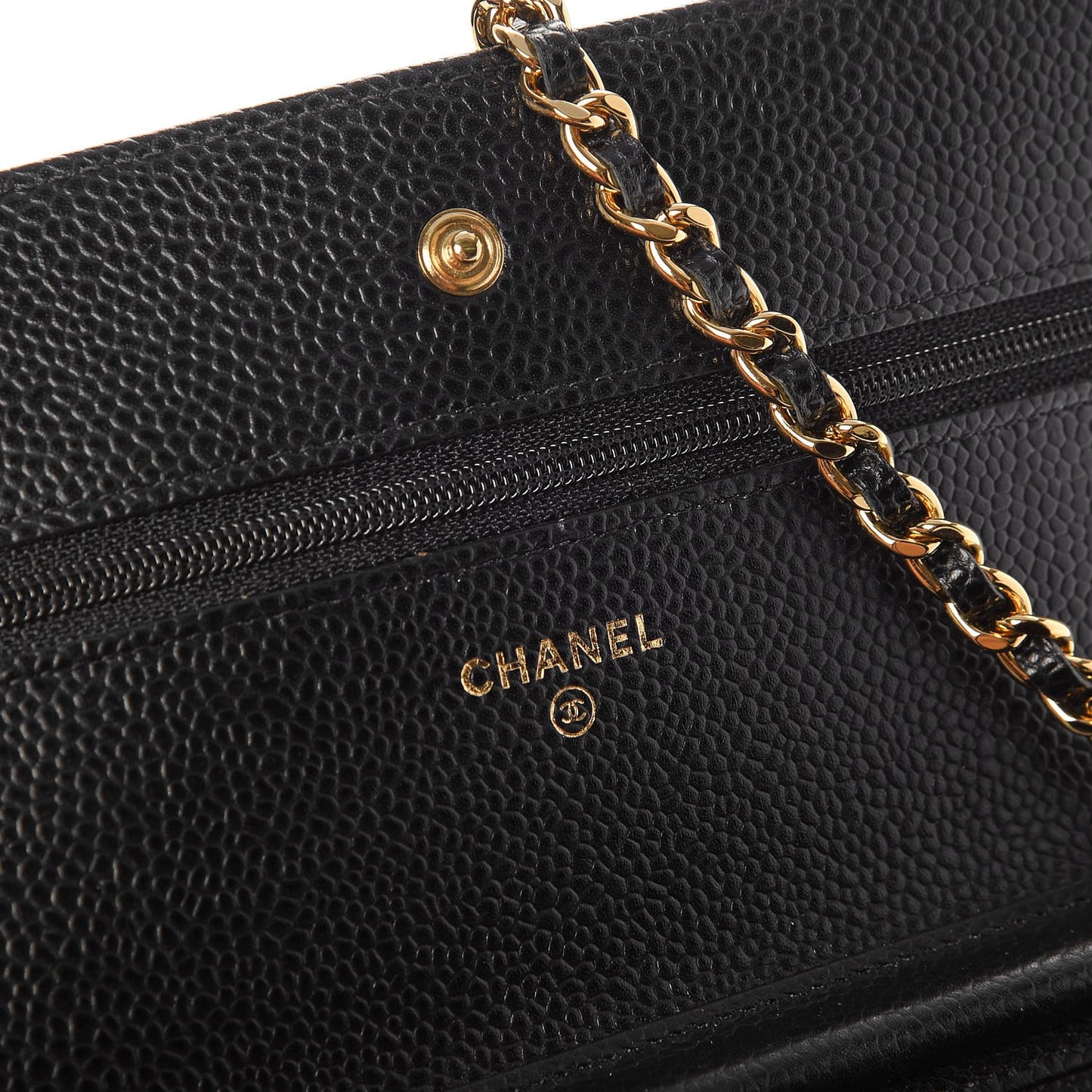 Caviar Quilted Wallet On Chain WOC Black