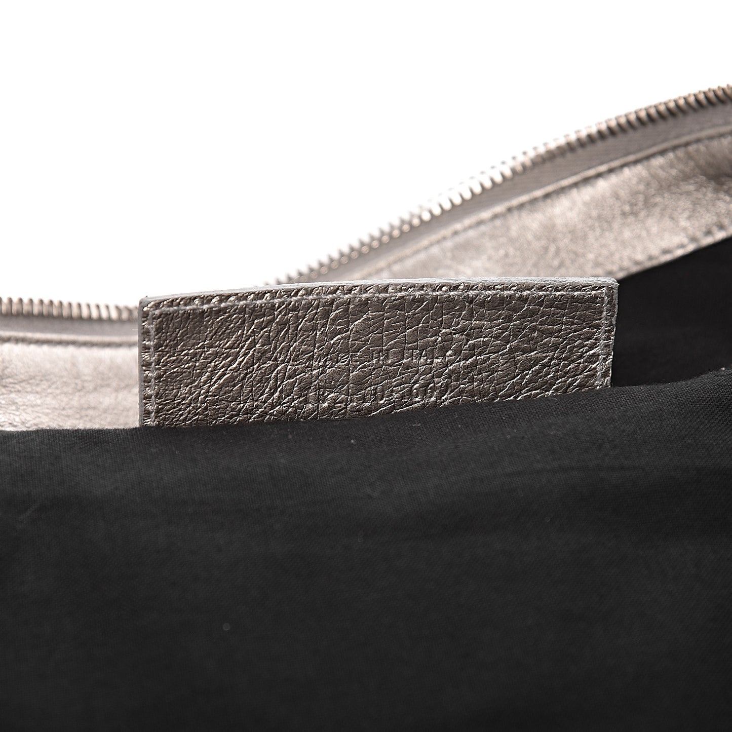 Metallic Agneau Classic Hardware Work Argent