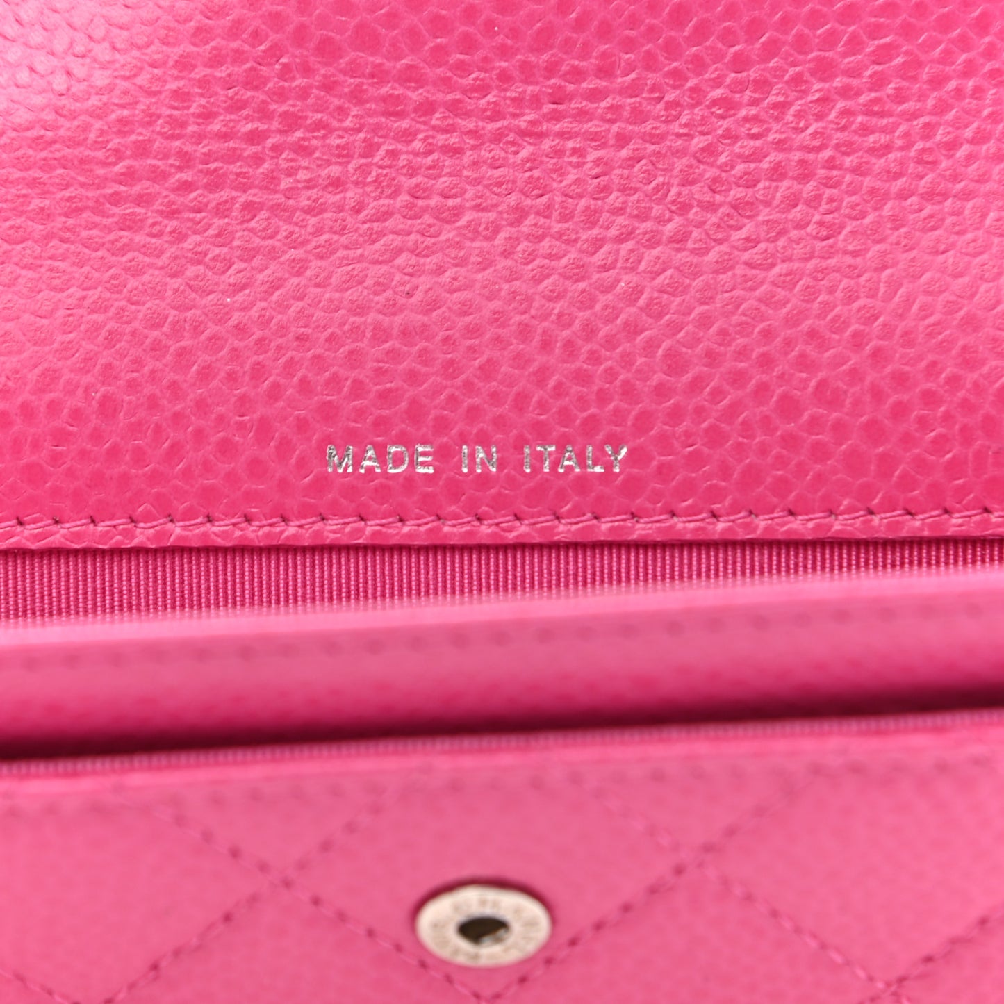 Caviar Quilted Flap Card Holder Pink
