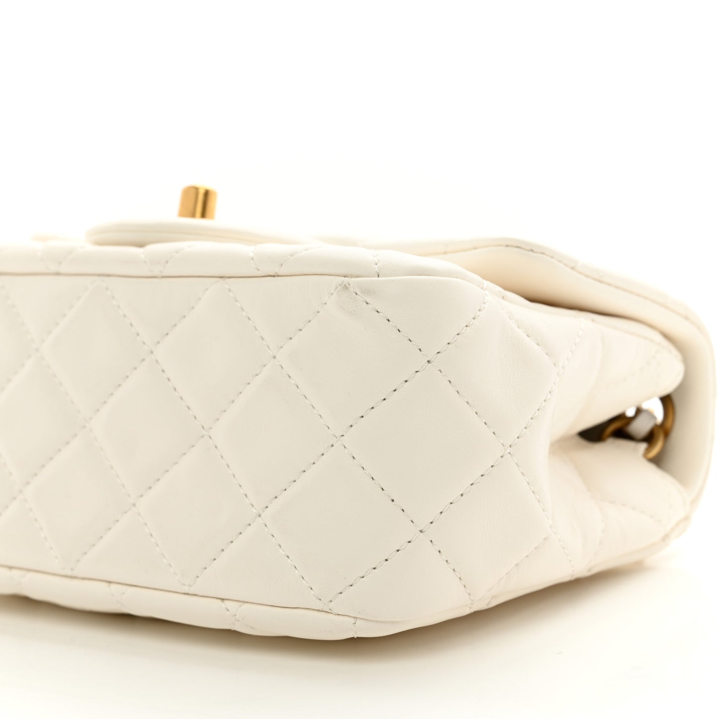 Lambskin Quilted Mini Pearl Crush Flap White