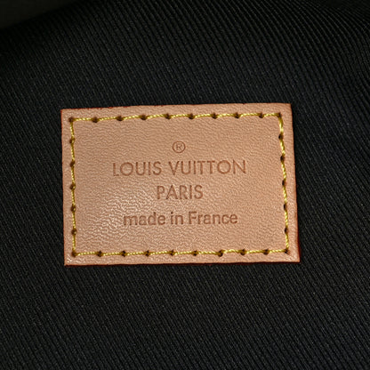 Louis Vuitton Monogram Bumbag 6 of 6
