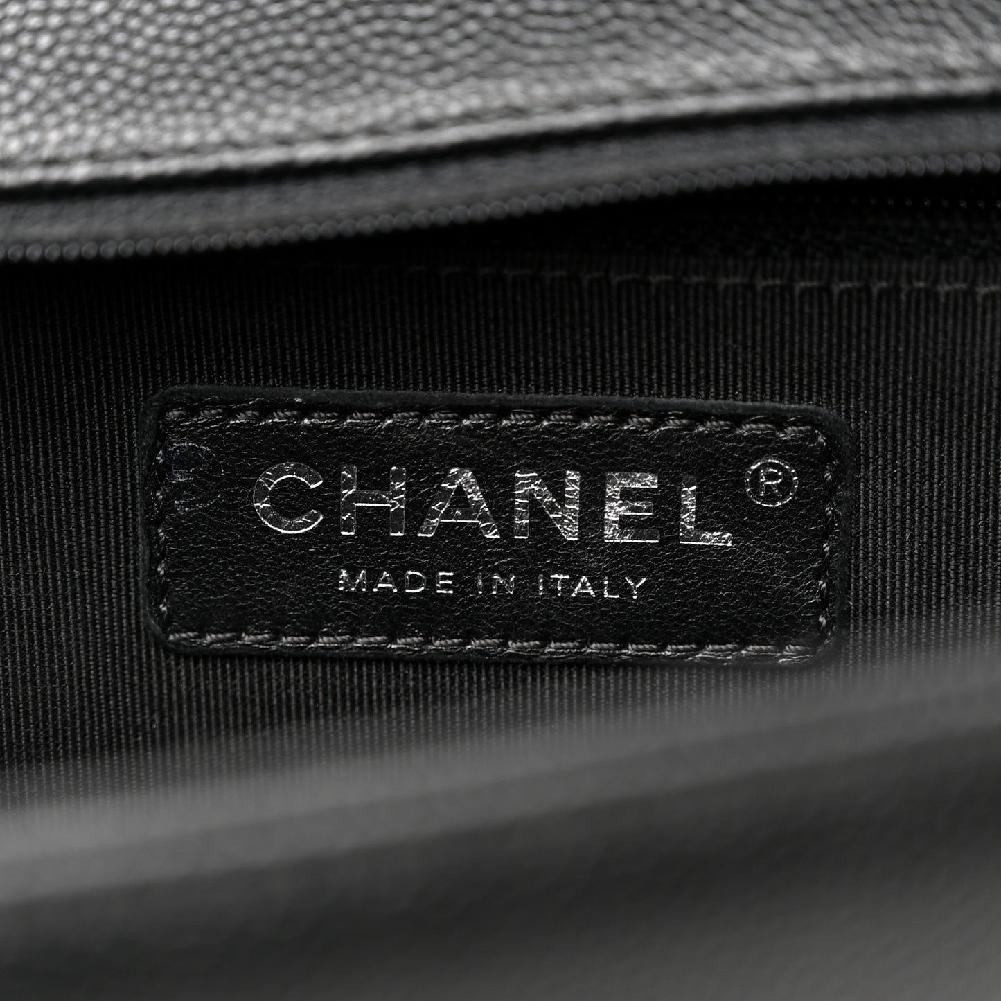 Caviar Quilted New Medium Boy Flap Black