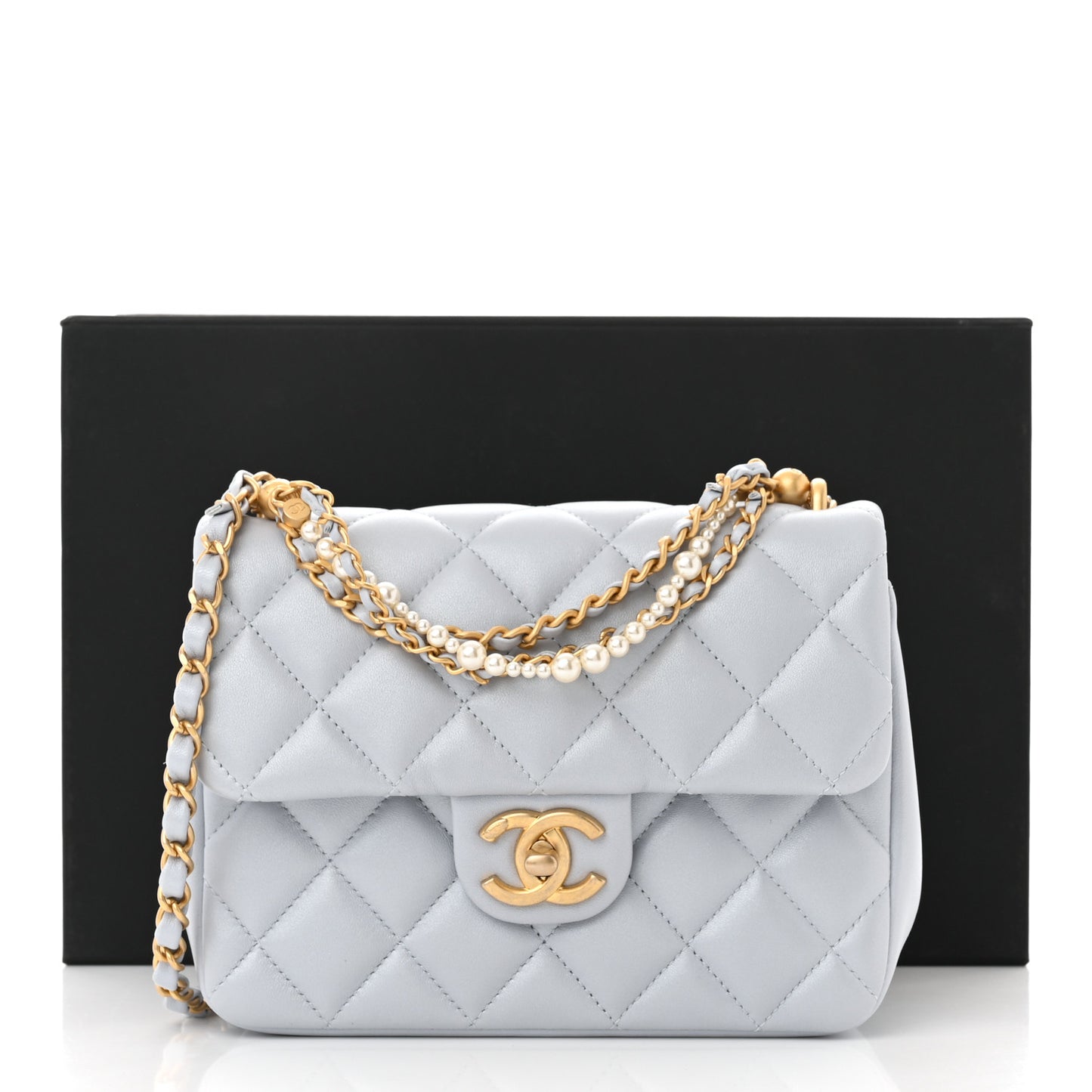 Shiny Lambskin Quilted Pearl Twist Mini Square Flap Light Grey