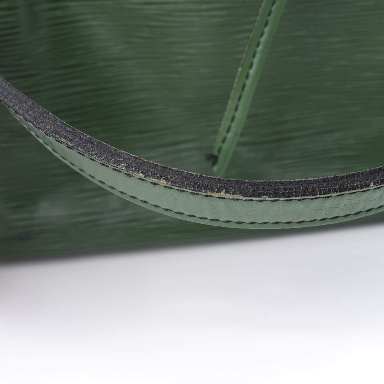 Louis Vuitton Epi Petit Noe Borneo 16 of 20