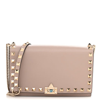 Valentino Garavani Vitello Rockstud Flip Lock Wallet On Chain  Poudre 1 of 11