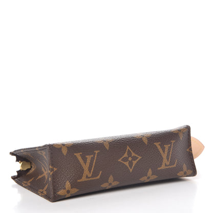 Louis Vuitton Monogram Toiletry Pouch 15 4 of 8