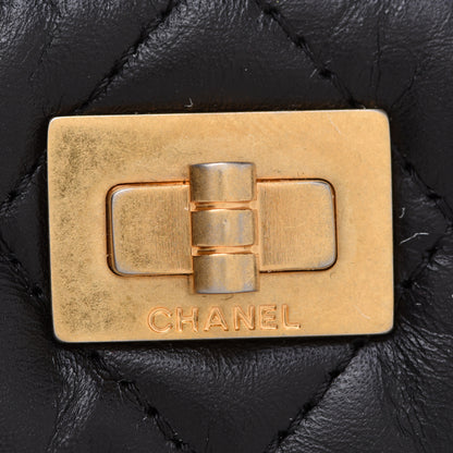 Chanel Aged Calfskin Quilted Small New York Charms 2.55 Reissue Zip Around Wallet Black 10 of 13
