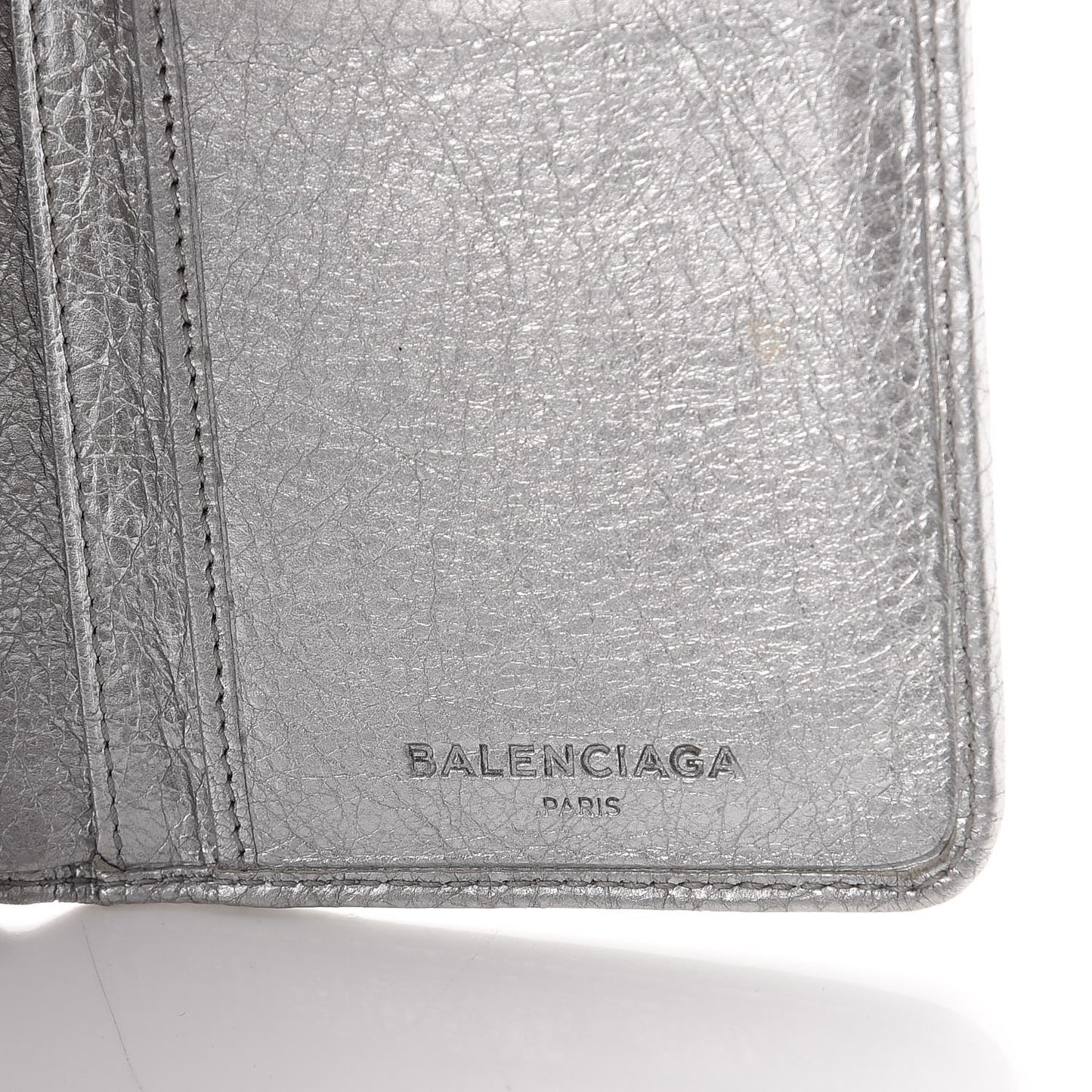 Agneau Classic Hardware Fold Wallet Gris Aluminum