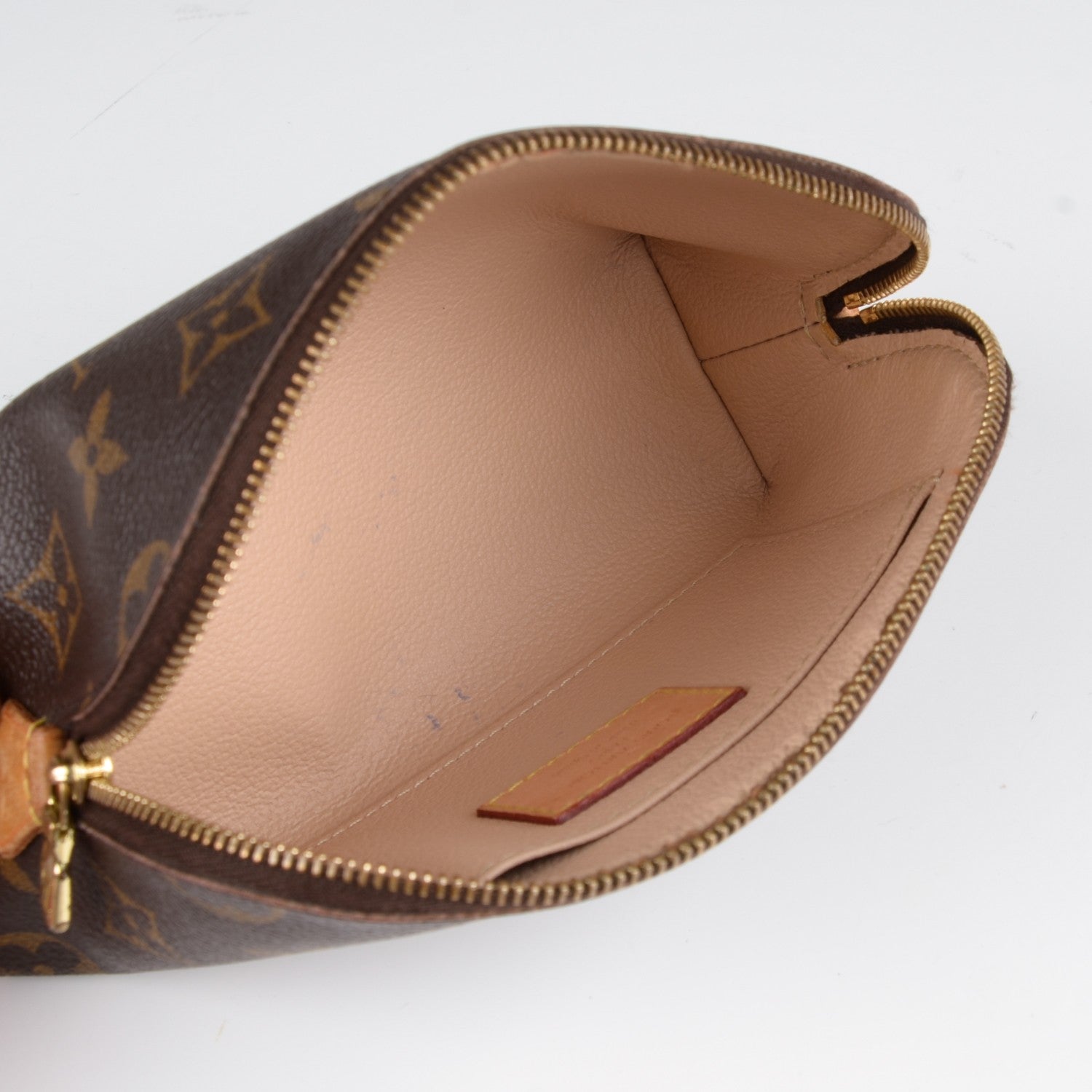 Louis Vuitton Monogram Cosmetic Pouch 5 of 7