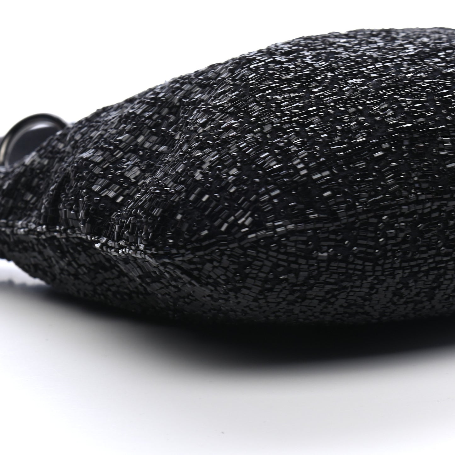Beaded Small Oyster Black