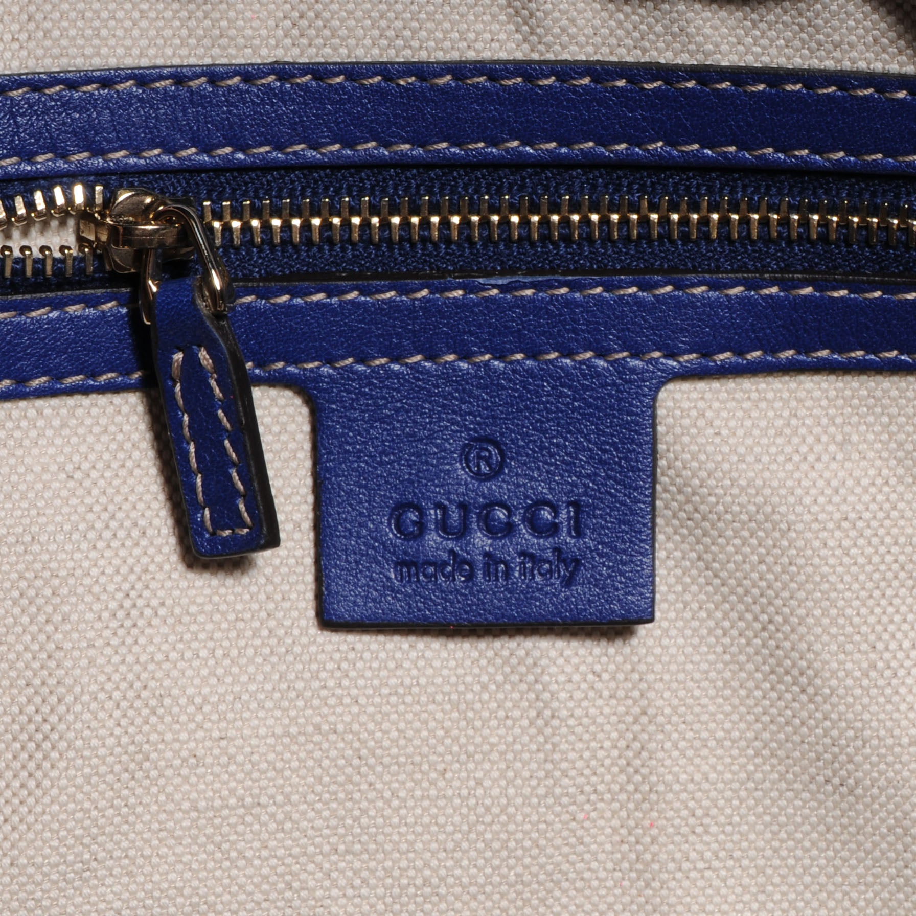 Gucci GG Plus Monogram Medium Boston USA Flag Unicef Duffle Blue 6 of 8