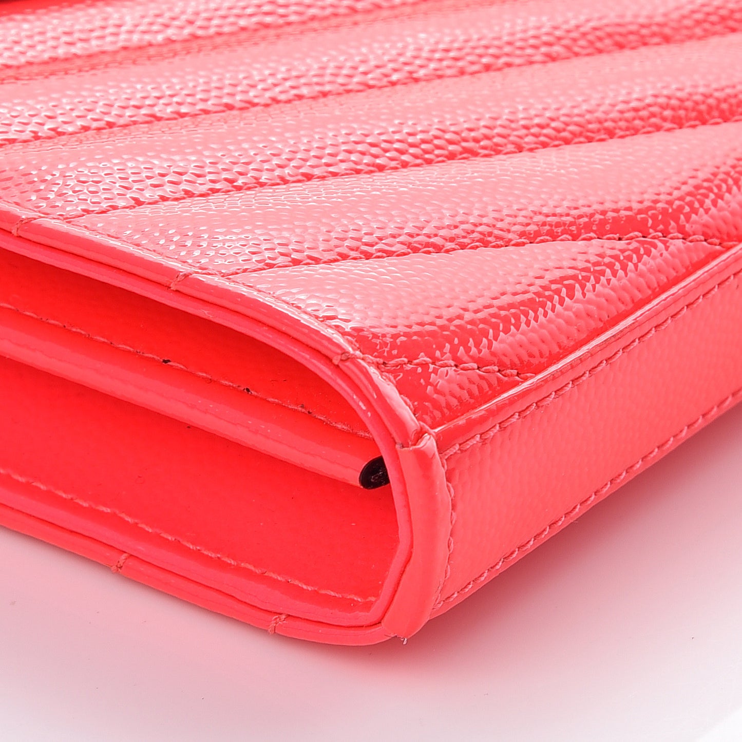 Patent Grain De Poudre Matelasse Chevron Monogram Chain Wallet Pink