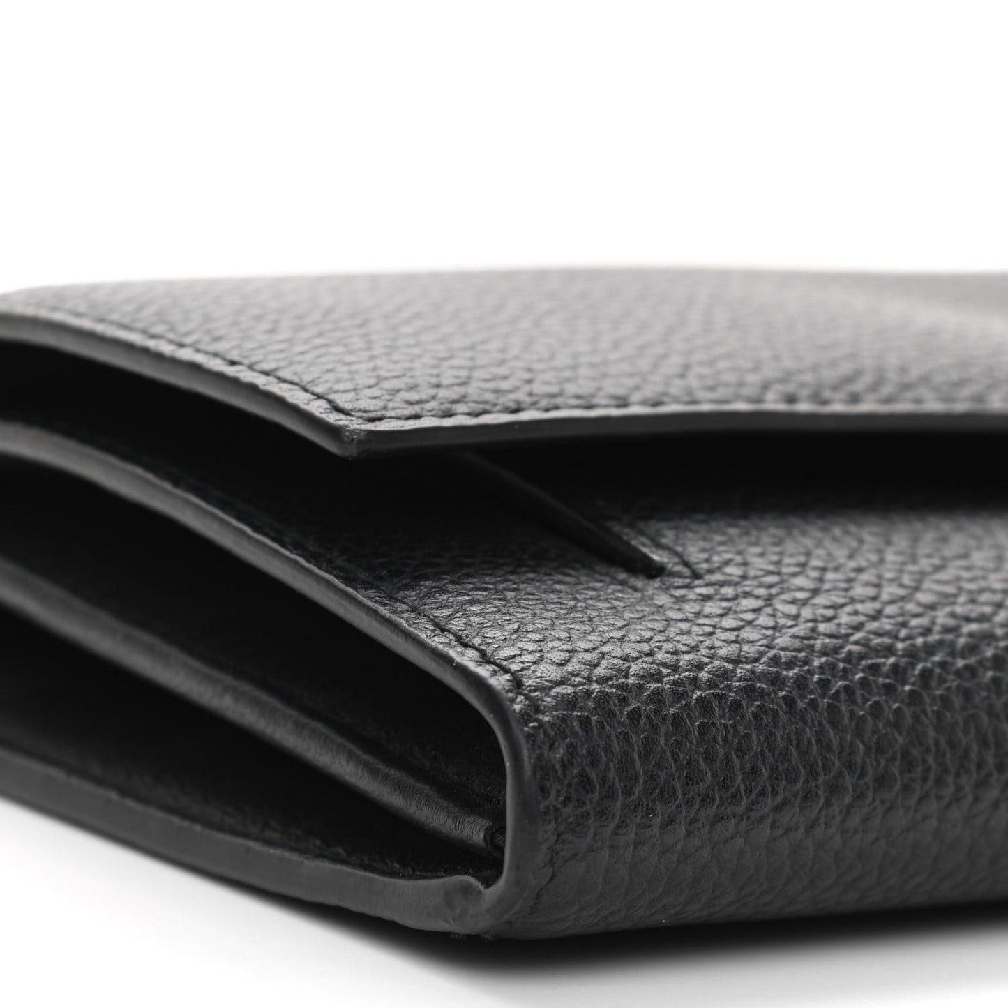 Pebbled Calfskin Skull Wallet on Chain Black