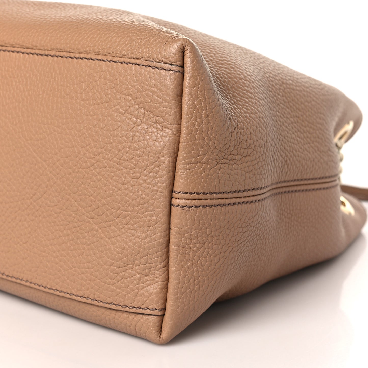 Pebbled Calfskin Medium Soho Chain Shoulder Bag Camelia