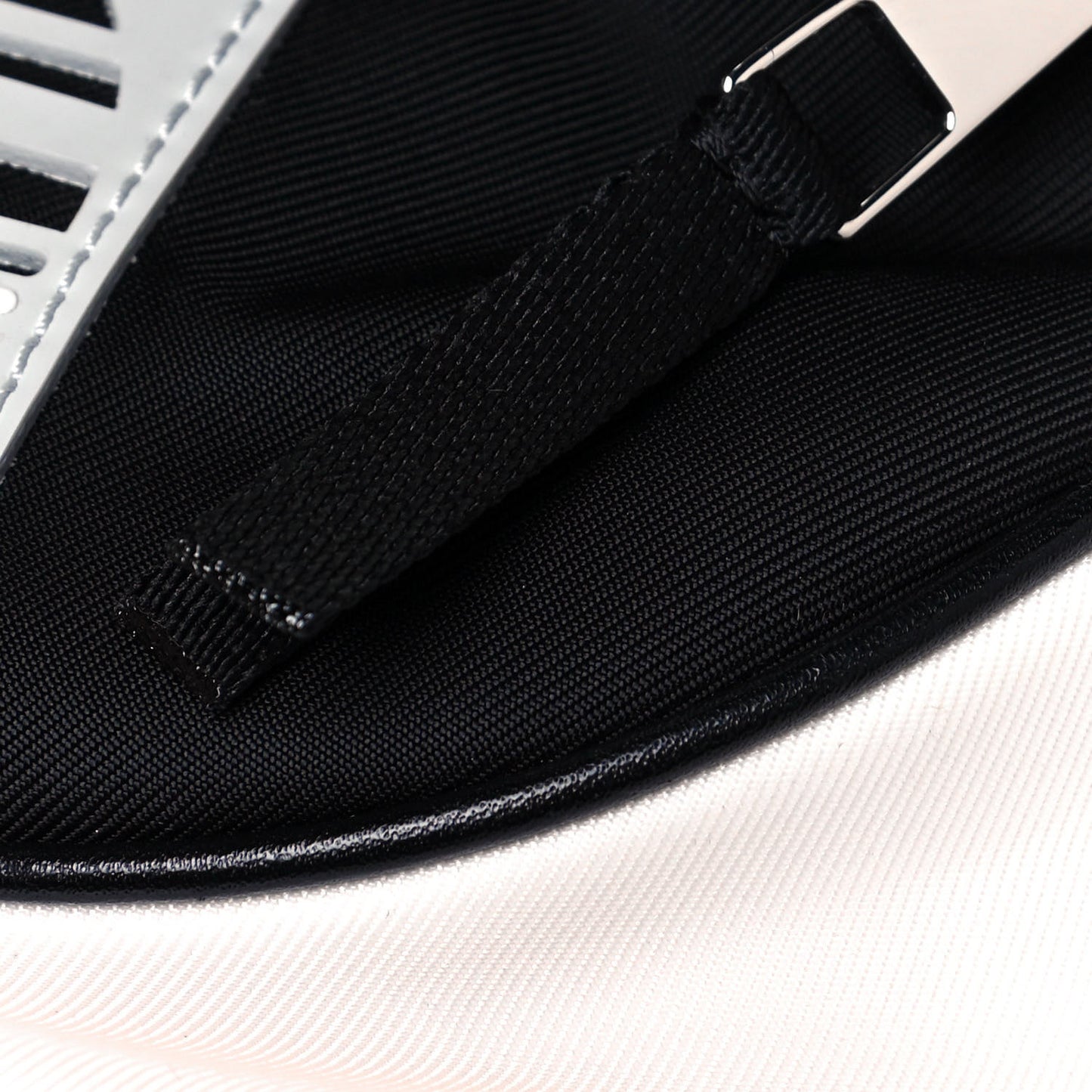 Nylon Sport Belt Bag Black White Red