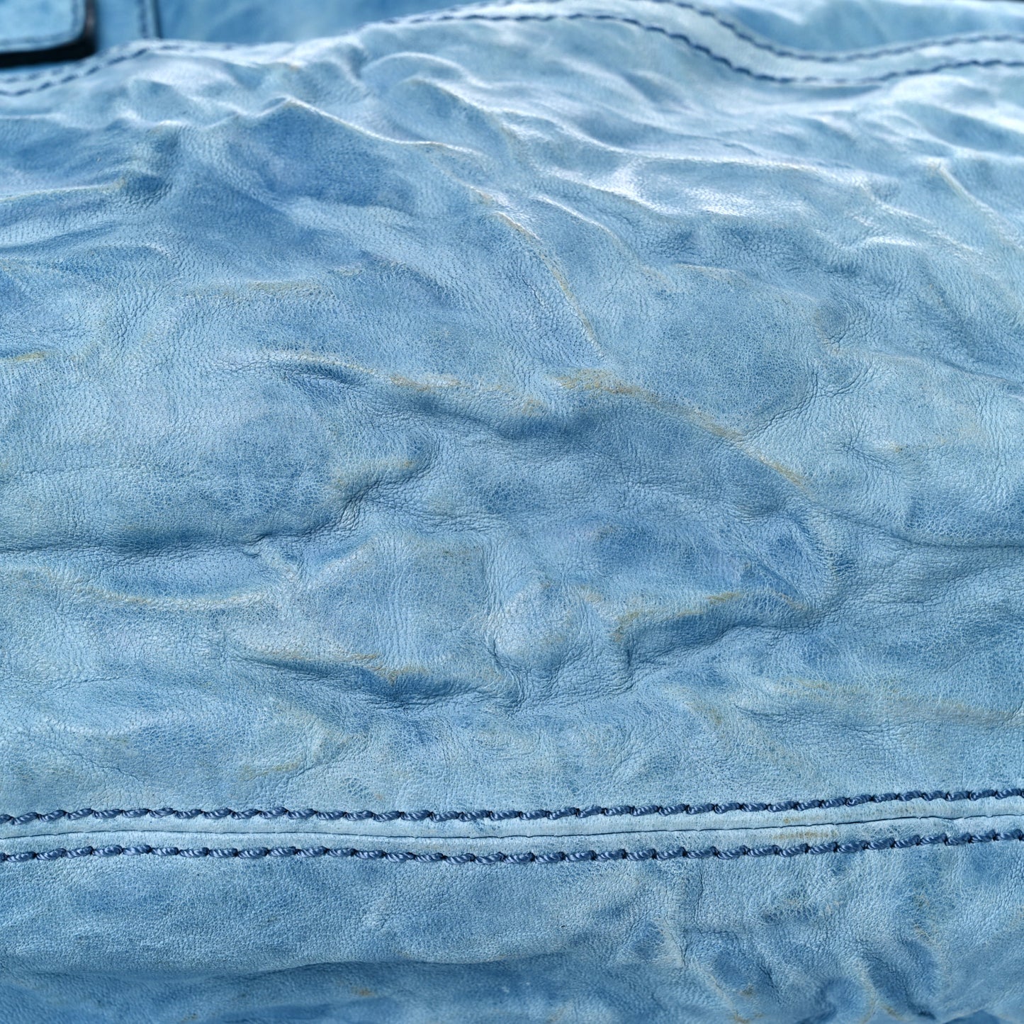 Tumbled Sheepskin Pandora Sky Blue