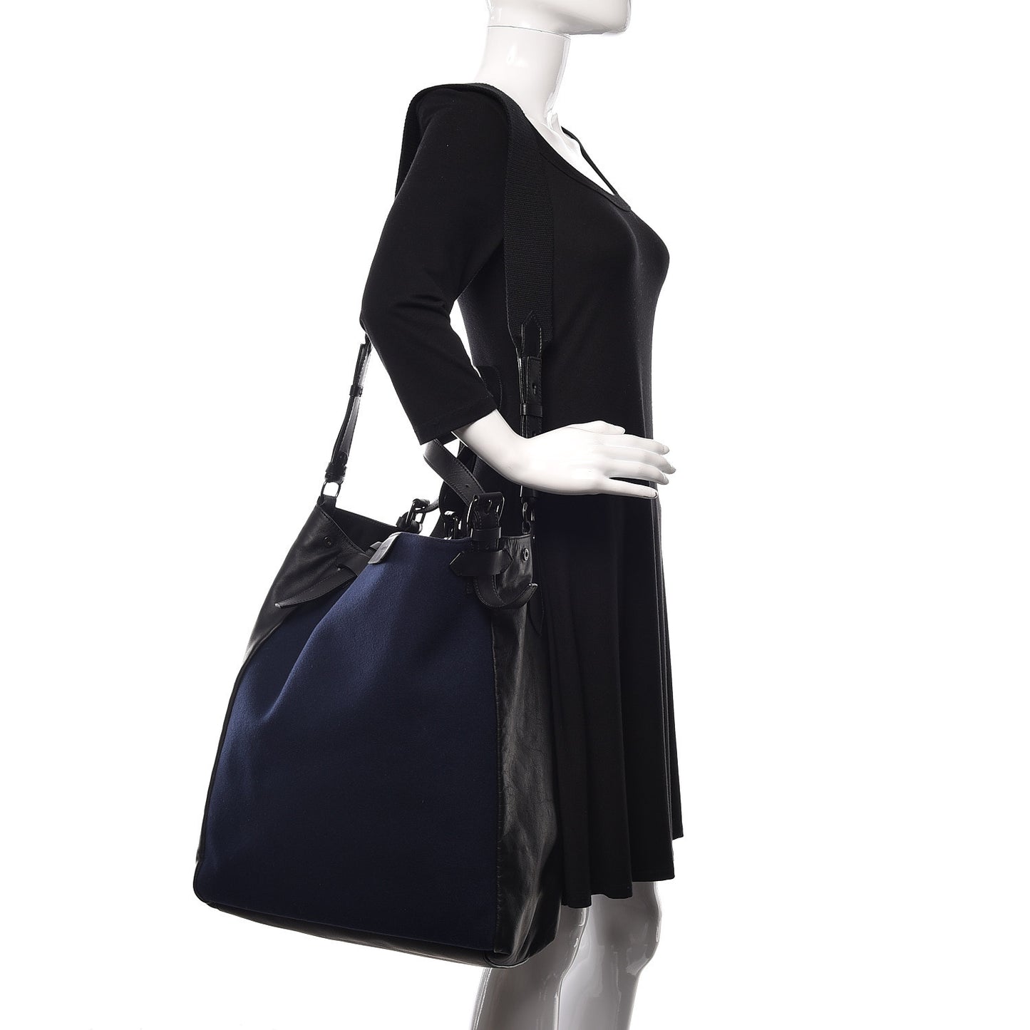 Wool Tote Navy Black