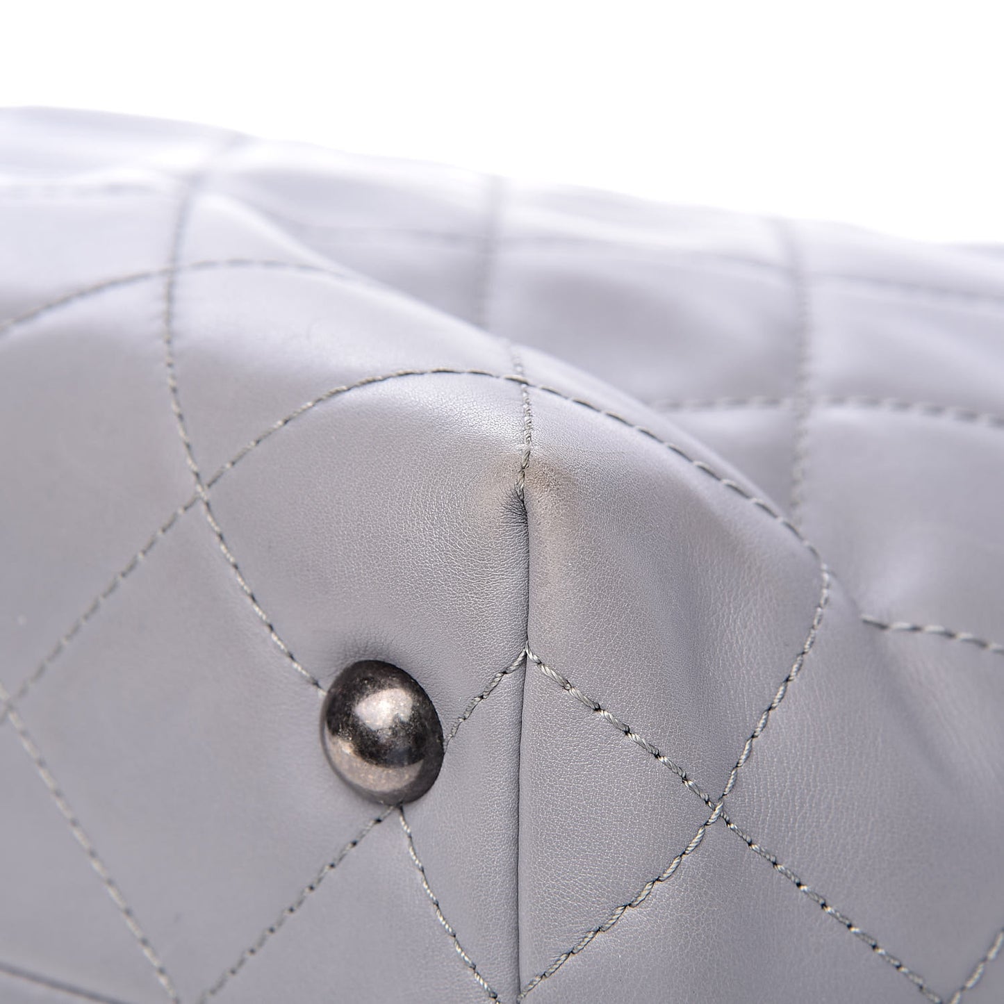 Calfskin Quilted Large Shopping In Chains Tote Light Grey