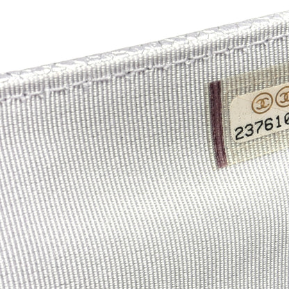 Chanel Metallic Caviar Quilted Yen Wallet Silver 10 of 14