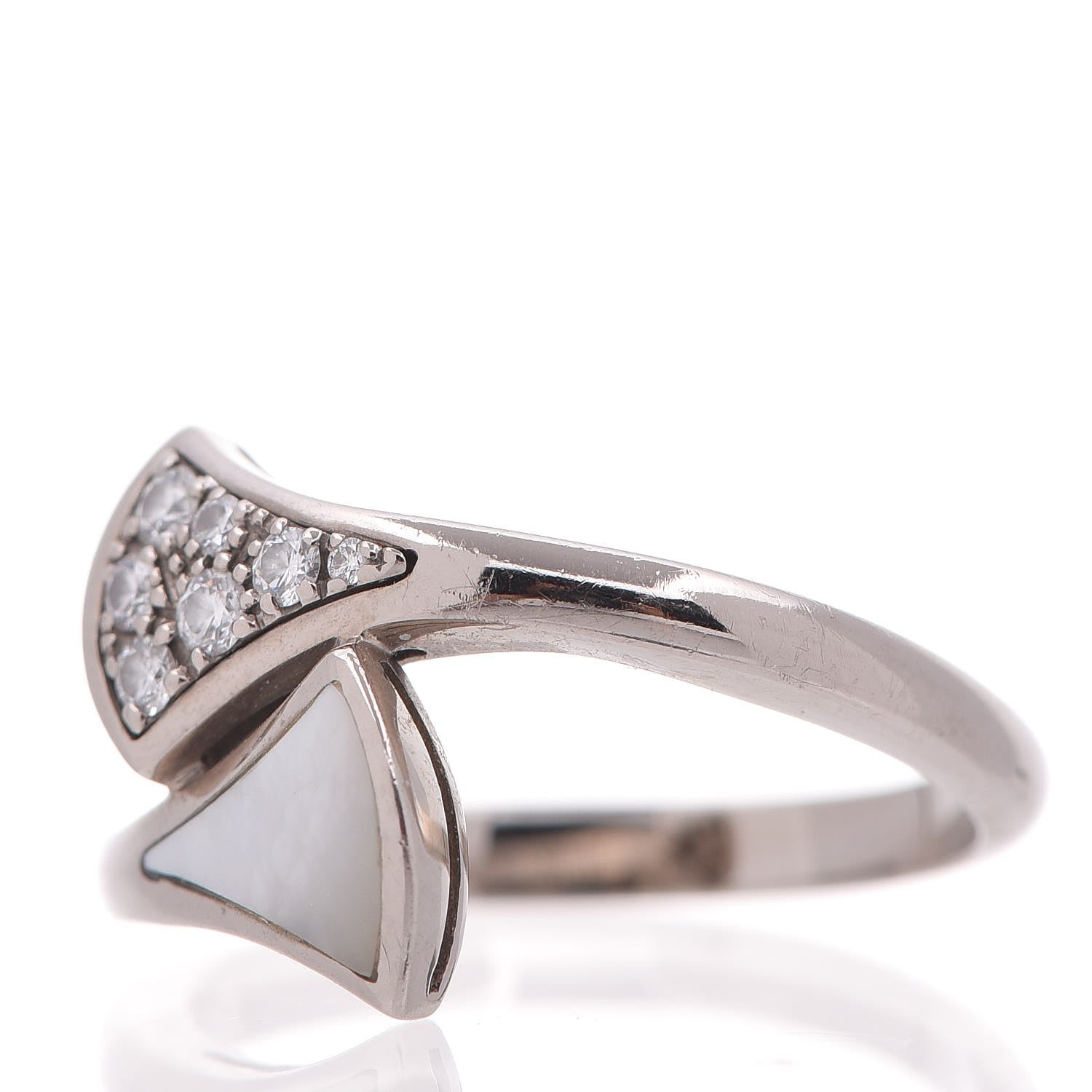 Bulgari 18K White Gold Diamond Mother of Pearl Dream Ring 3 of 6