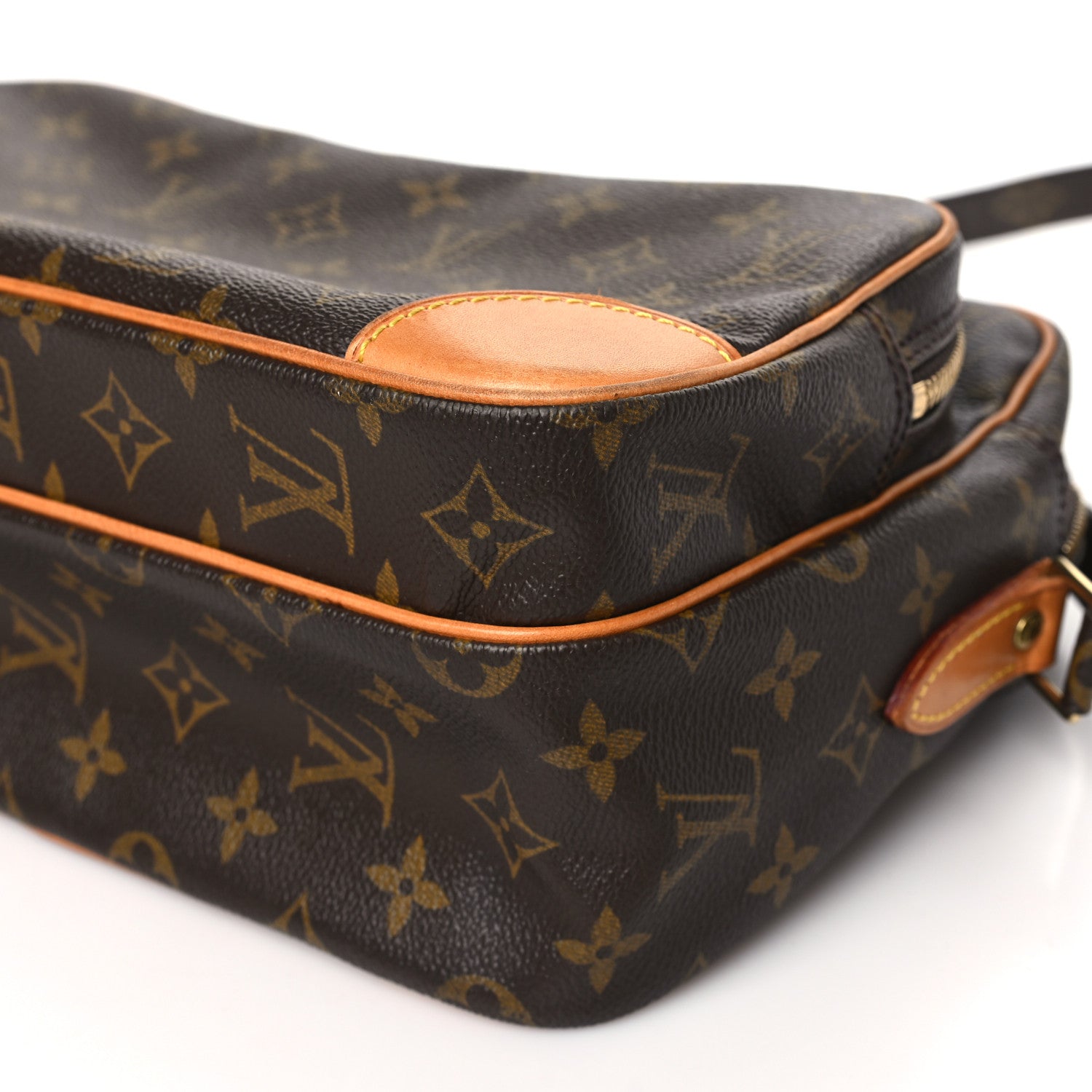 Louis Vuitton Monogram Nil 28 9 of 9