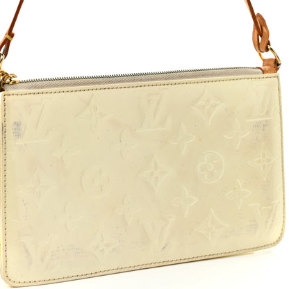 Louis Vuitton Vernis Lexington Pochette Perle 25 of 27