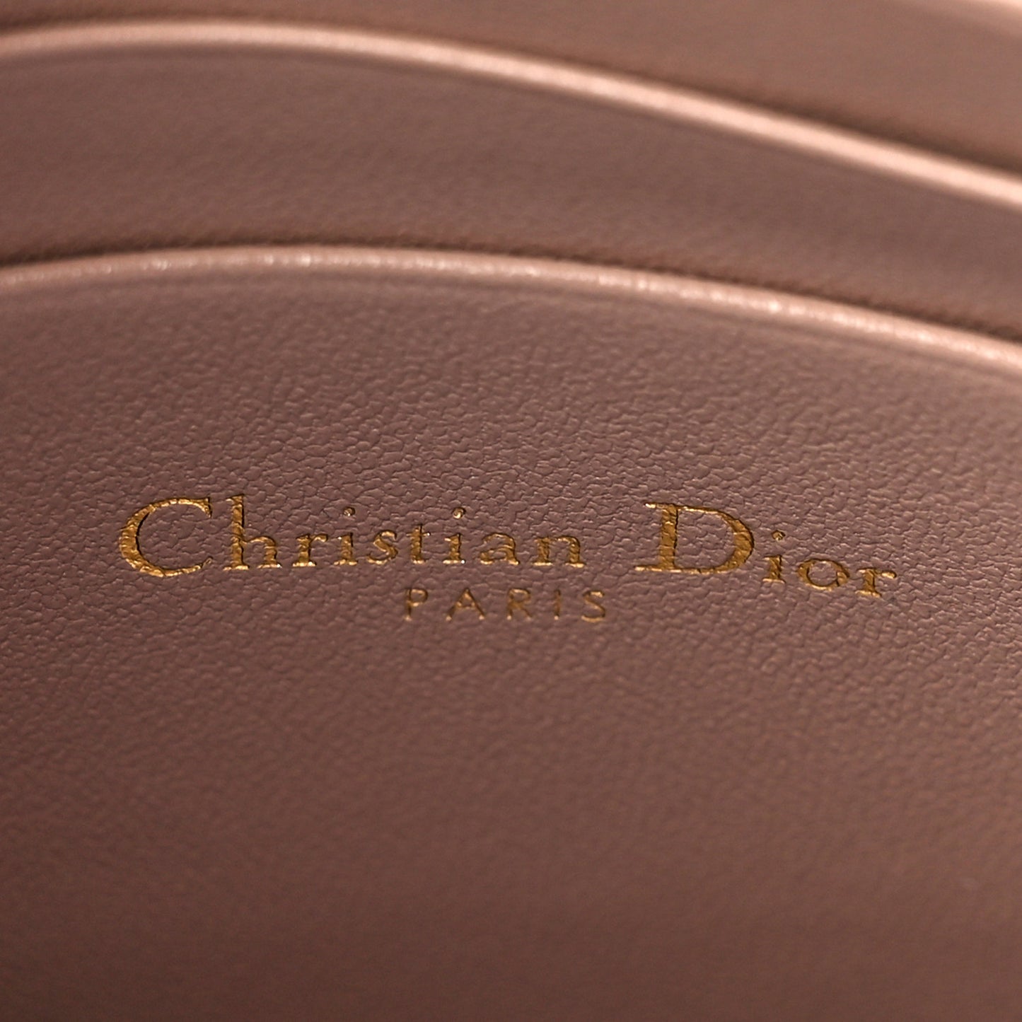 Calfskin Cannage Caro Zipped Pouch With Chain Fard