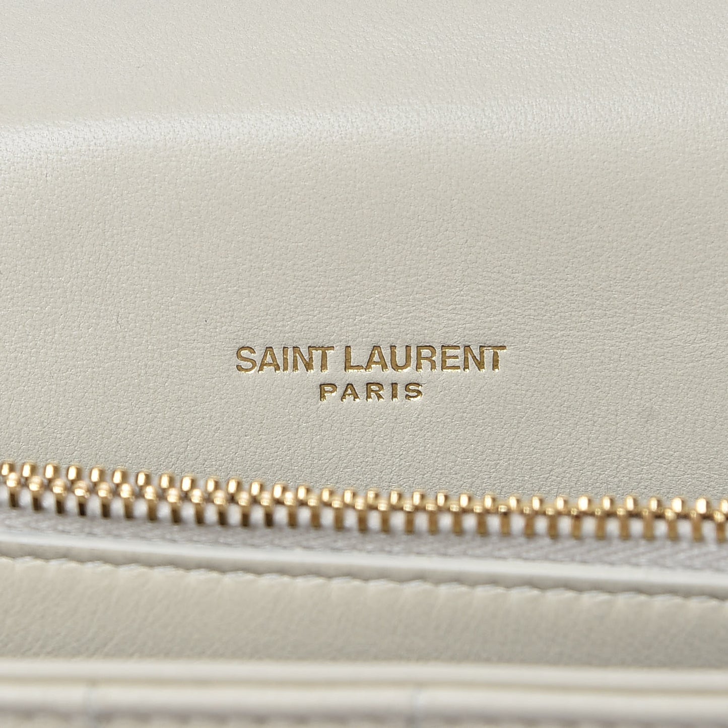 Lambskin Matelasse Monogram Vicky Chain Wallet Off White