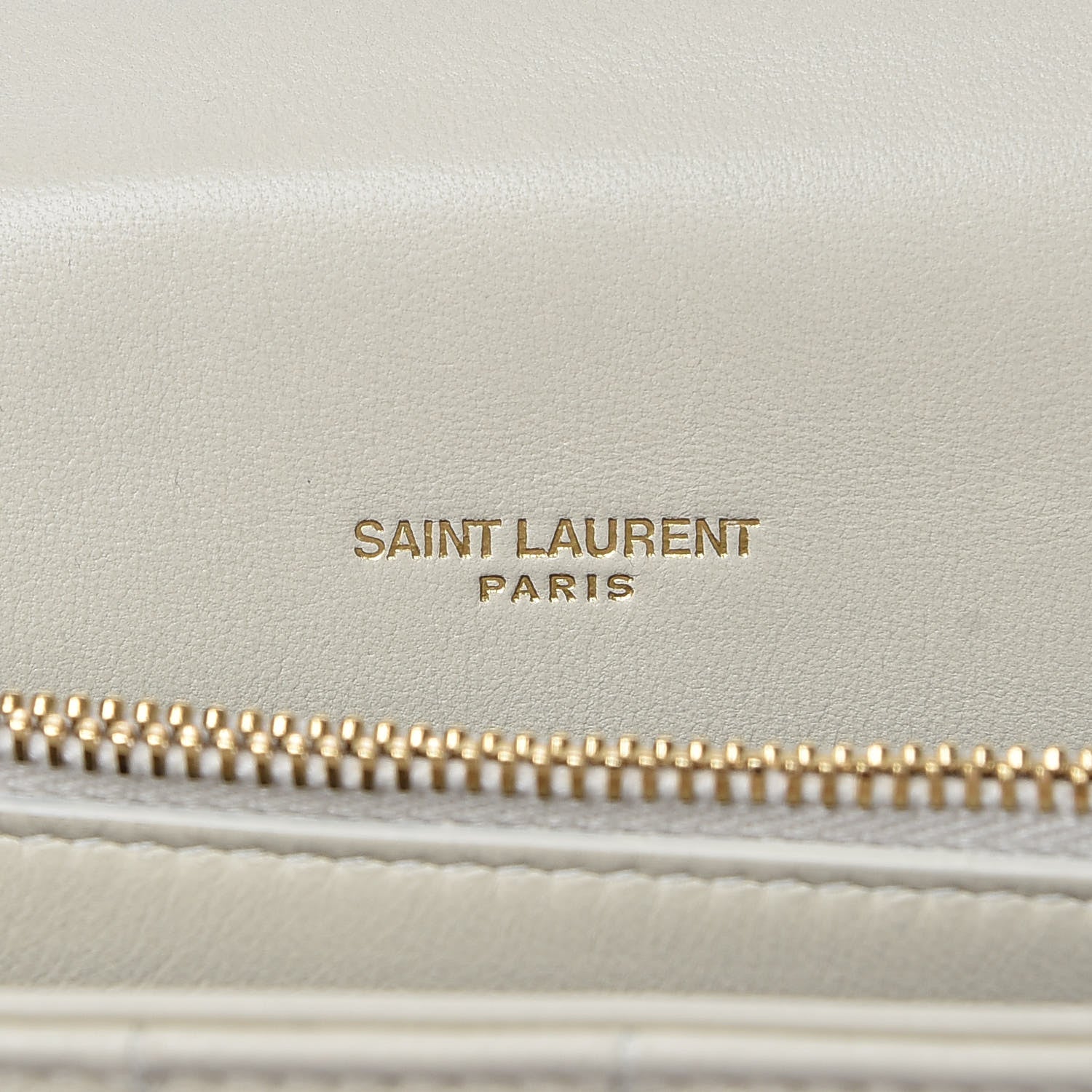 Saint Laurent Lambskin Matelasse Monogram Vicky Chain Wallet Off White 8 of 11