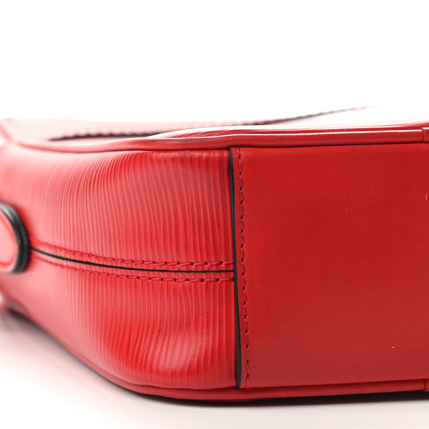 Louis Vuitton X SUPREME Epi Danube PM Red 6 of 8