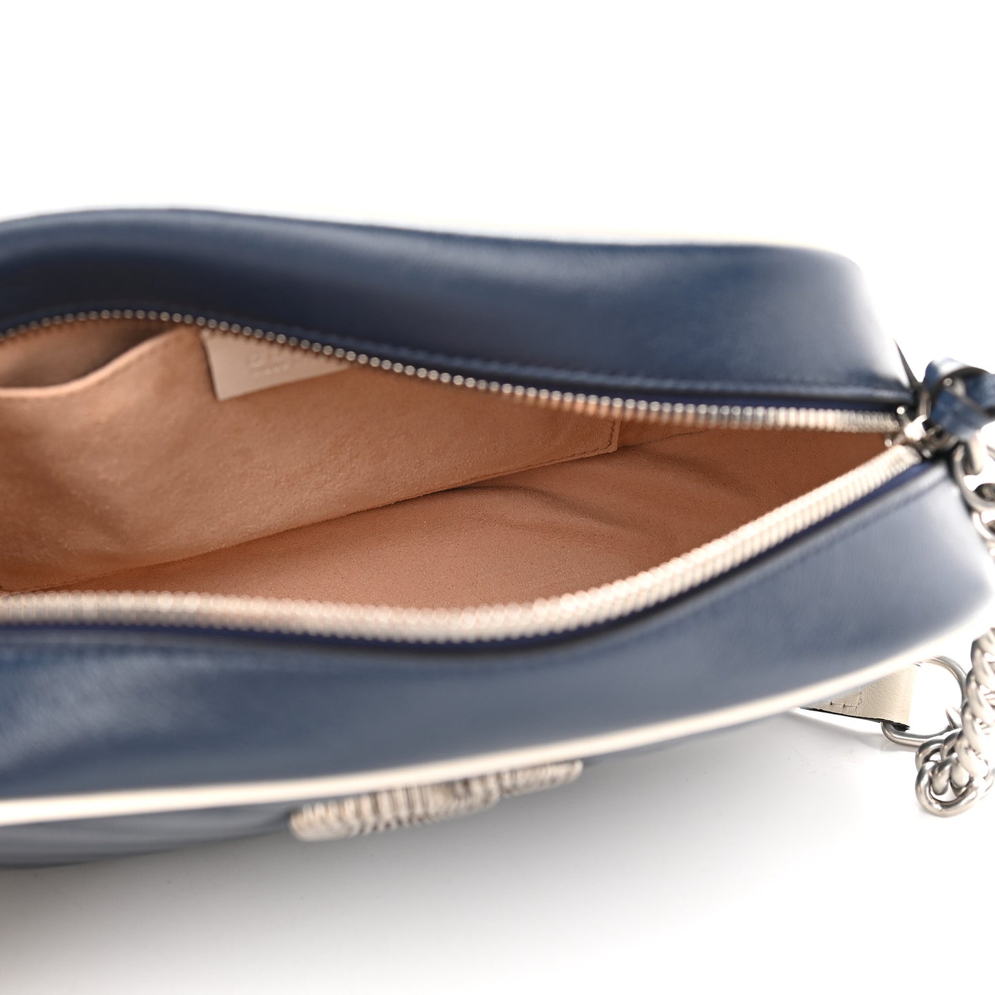 Vintage Effect Calfskin Matelasse Diagonal Small Torchon GG Marmont Chain Shoulder Bag Blue Agata Mystic White