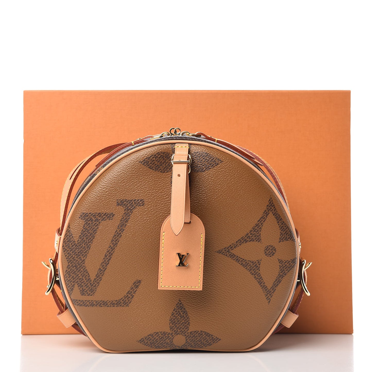 Reverse Monogram Giant Boite Chapeau Souple