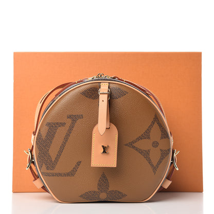 Louis Vuitton Reverse Monogram Giant Boite Chapeau Souple 10 of 10