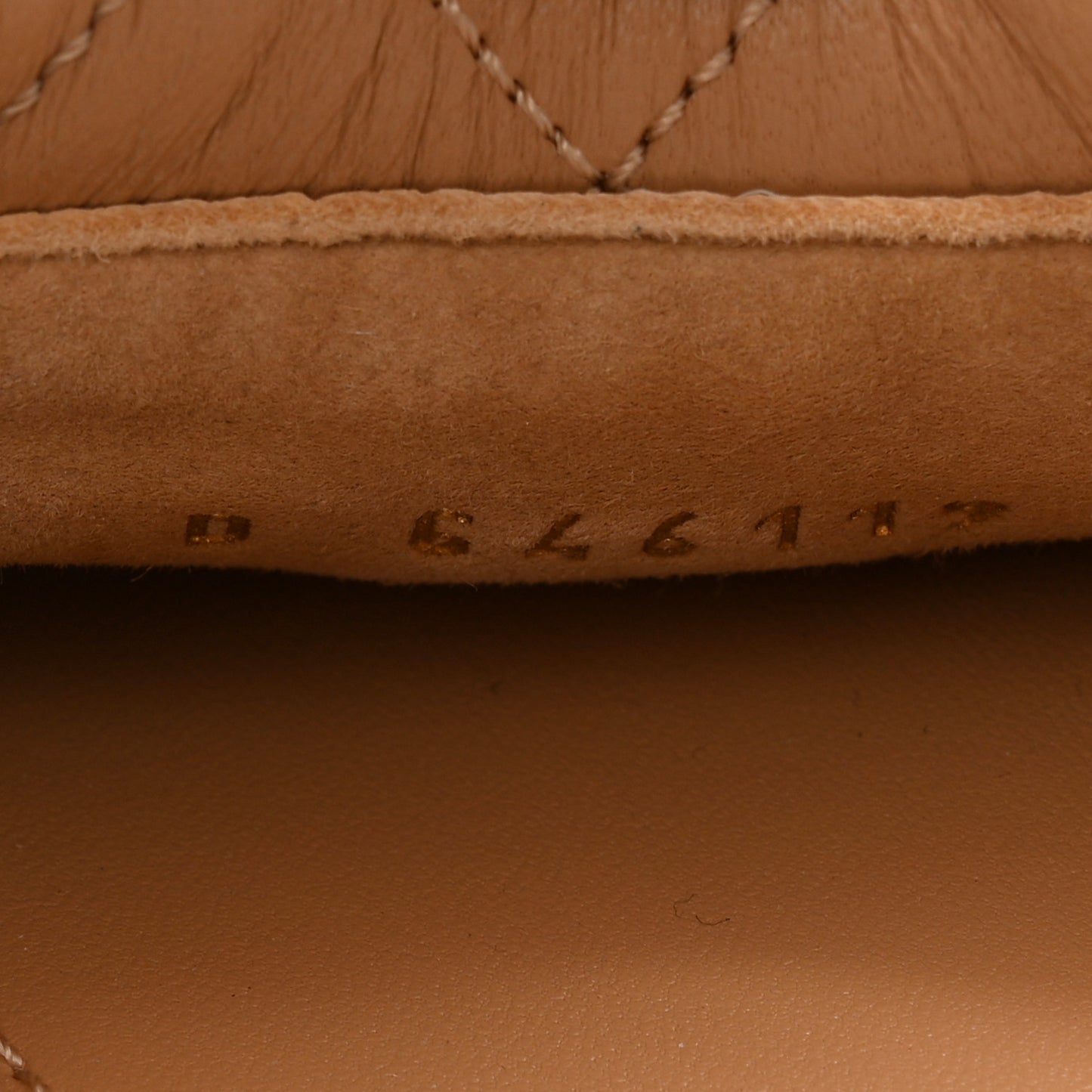 Lambskin Quilted Turnlock Flat Mules 39 Beige