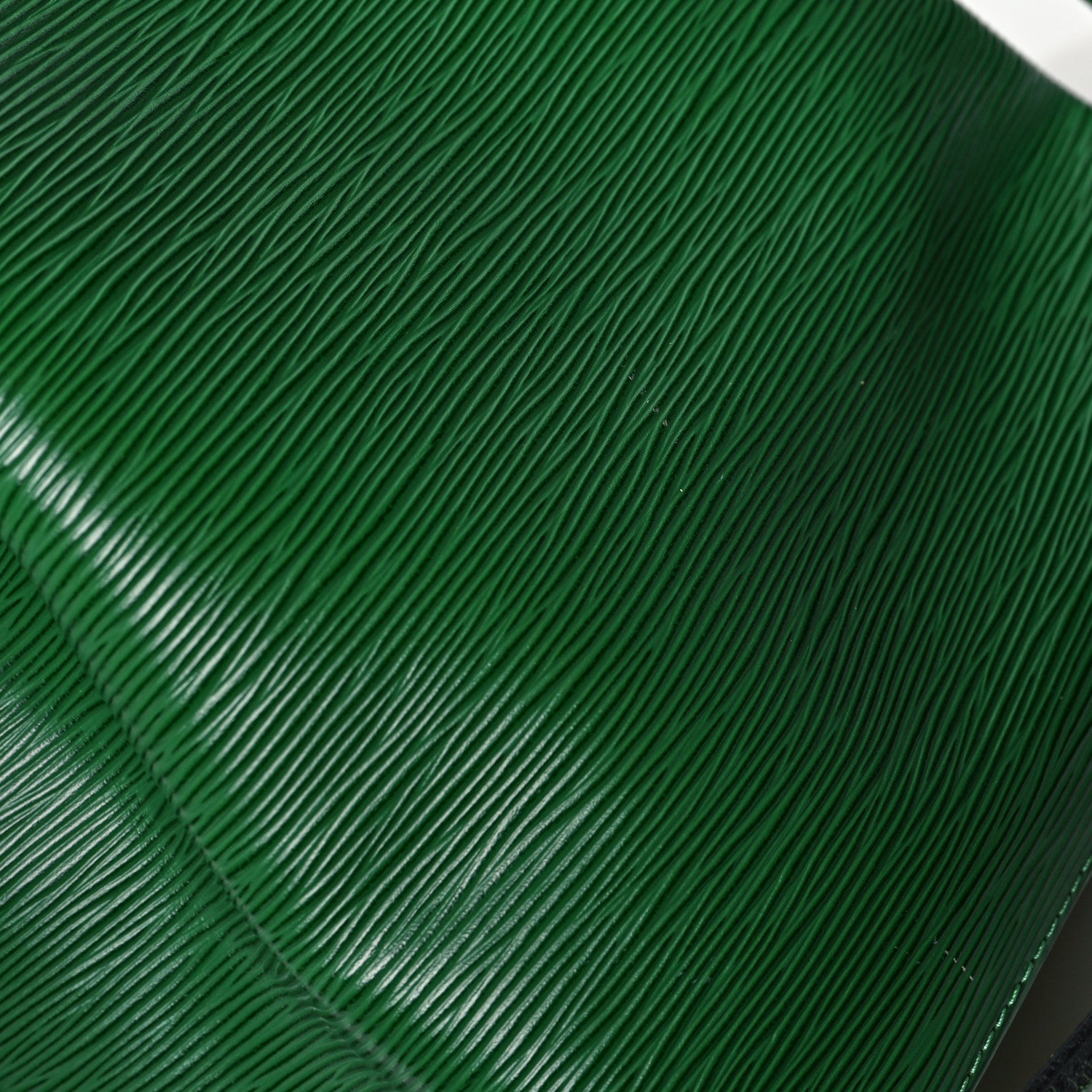 Louis Vuitton Epi Petit Noe Borneo 10 of 11