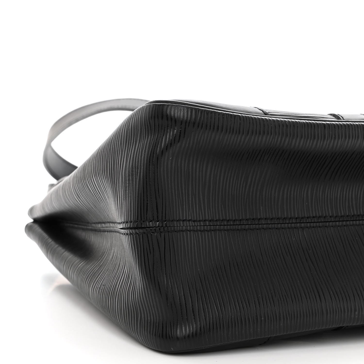 Louis Vuitton Epi Segur MM Black 8 of 10