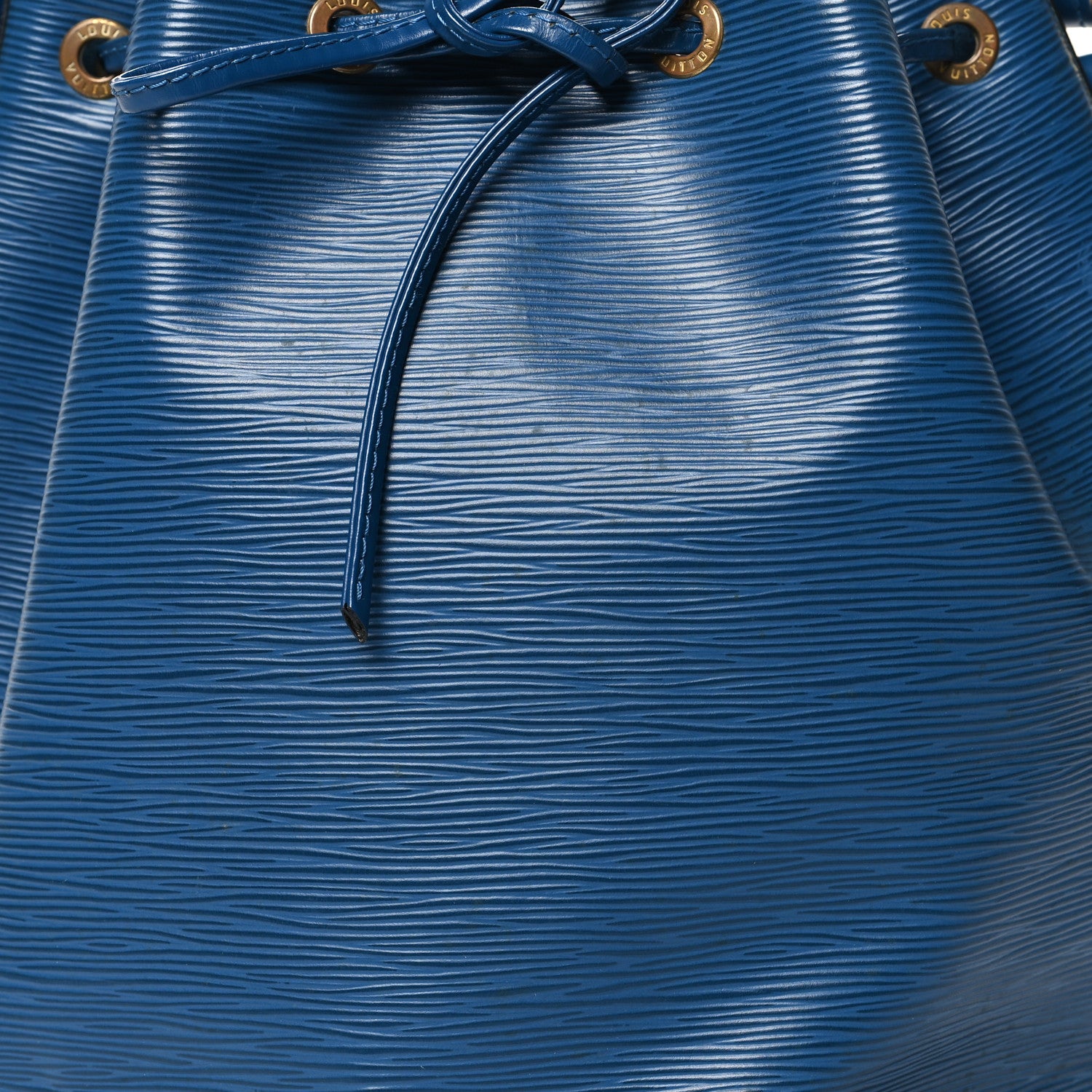 Louis Vuitton Epi Noe Toledo 7 of 11