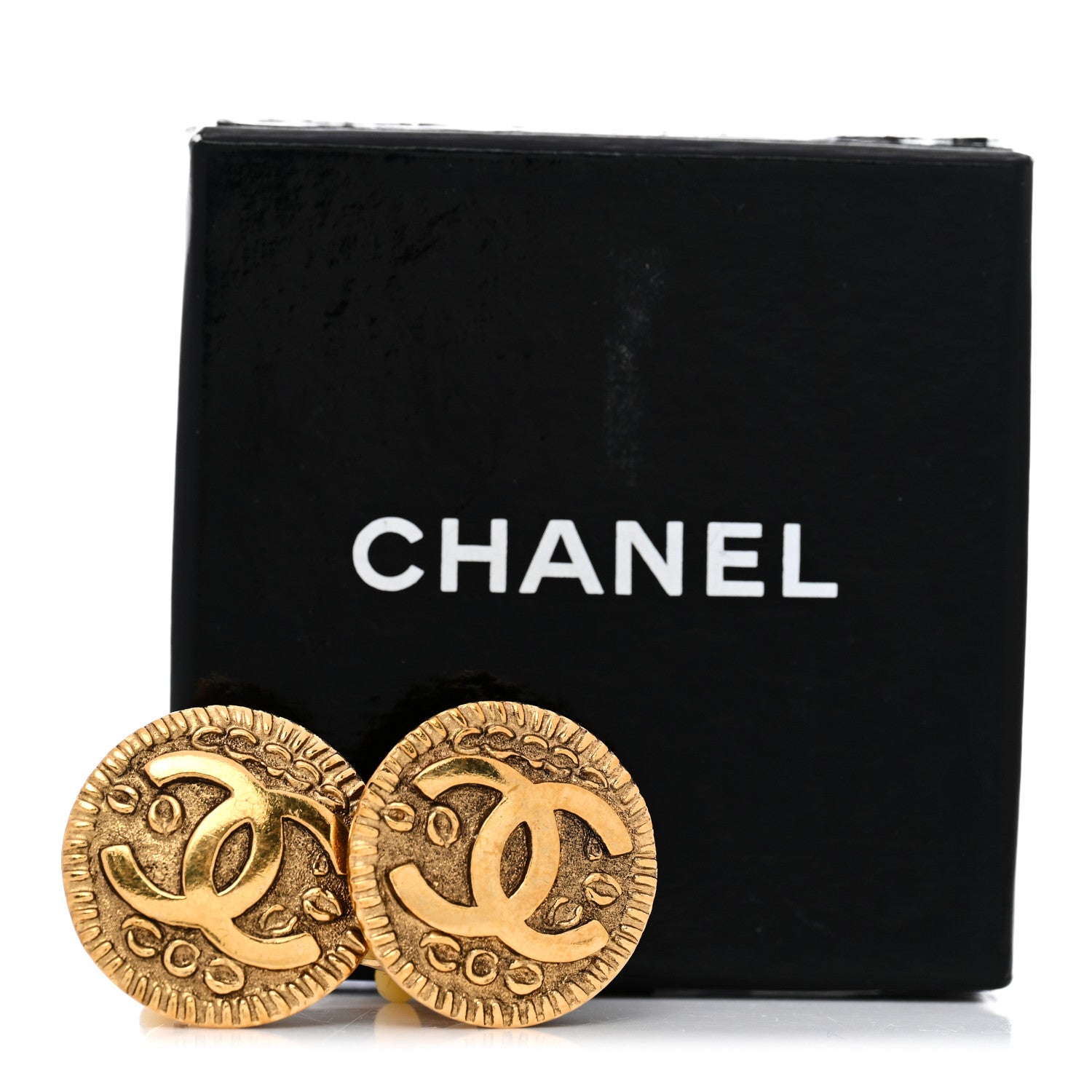 Chanel Round CC Clip On Earrings Gold 5 of 5