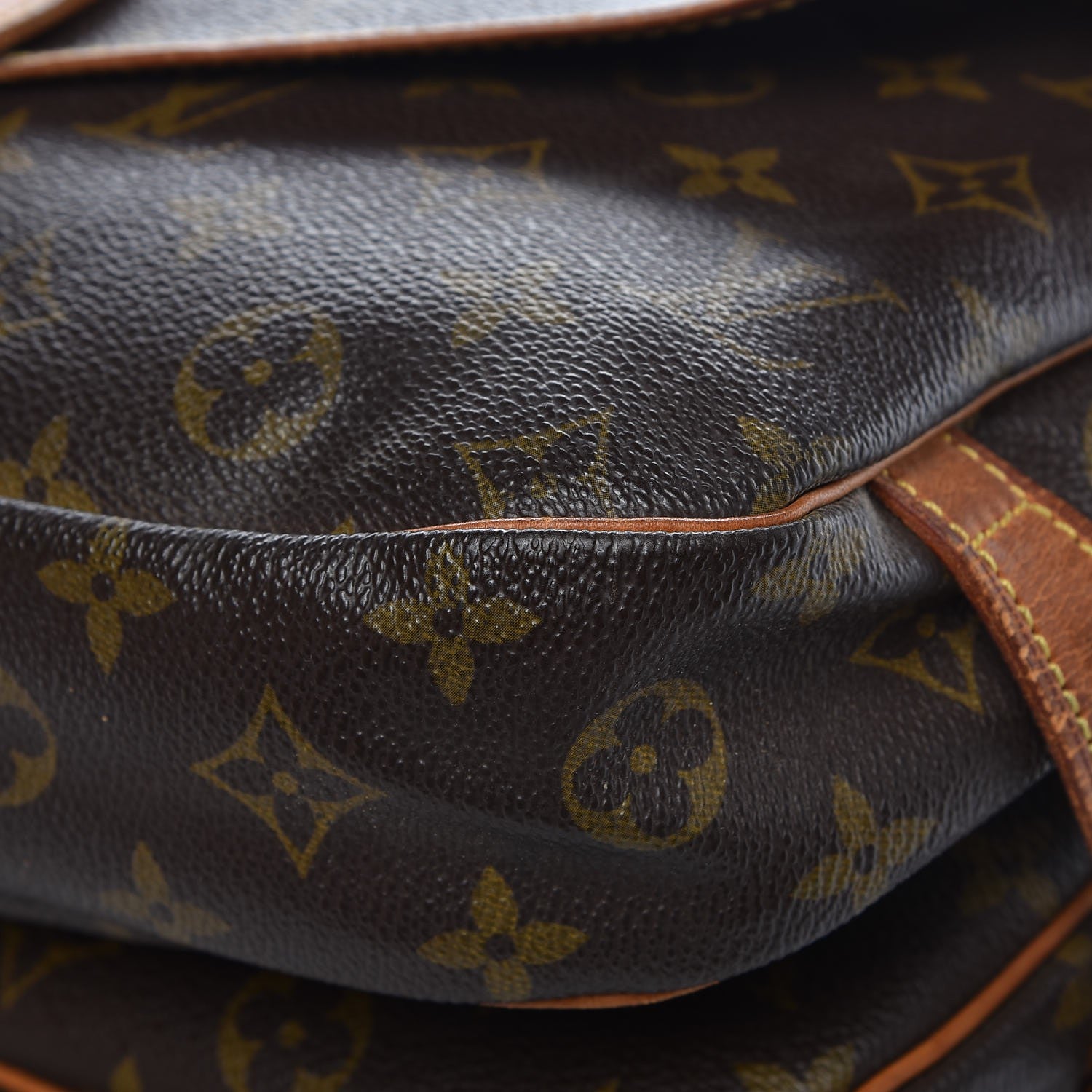 Louis Vuitton Monogram Saumur 30 18 of 18